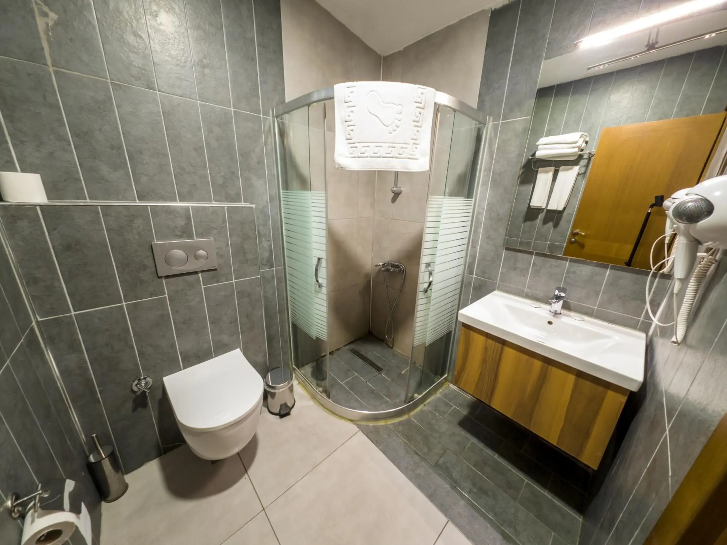 Bathroom in Istanbul Airport Express Hotel