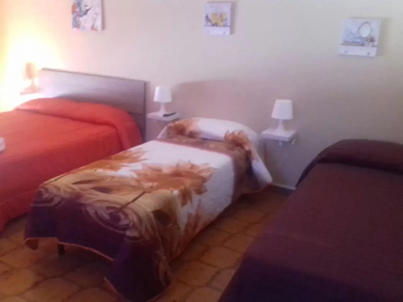 Bedroom, Bed in Bed and fly Aeroporto Catania airport shuttle h24 extra euro 5 reception h24