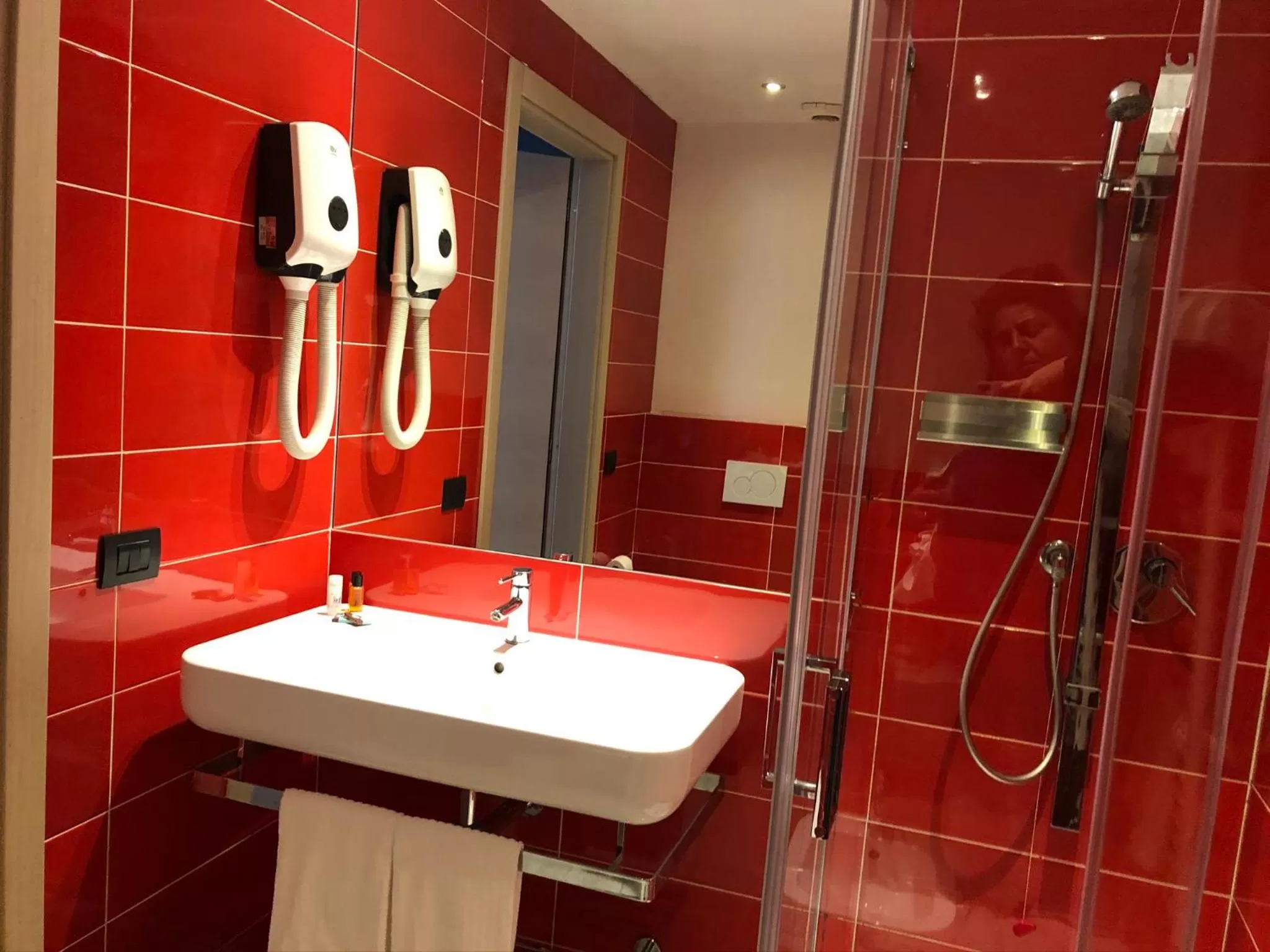 Bathroom in Blue Shades Hotel