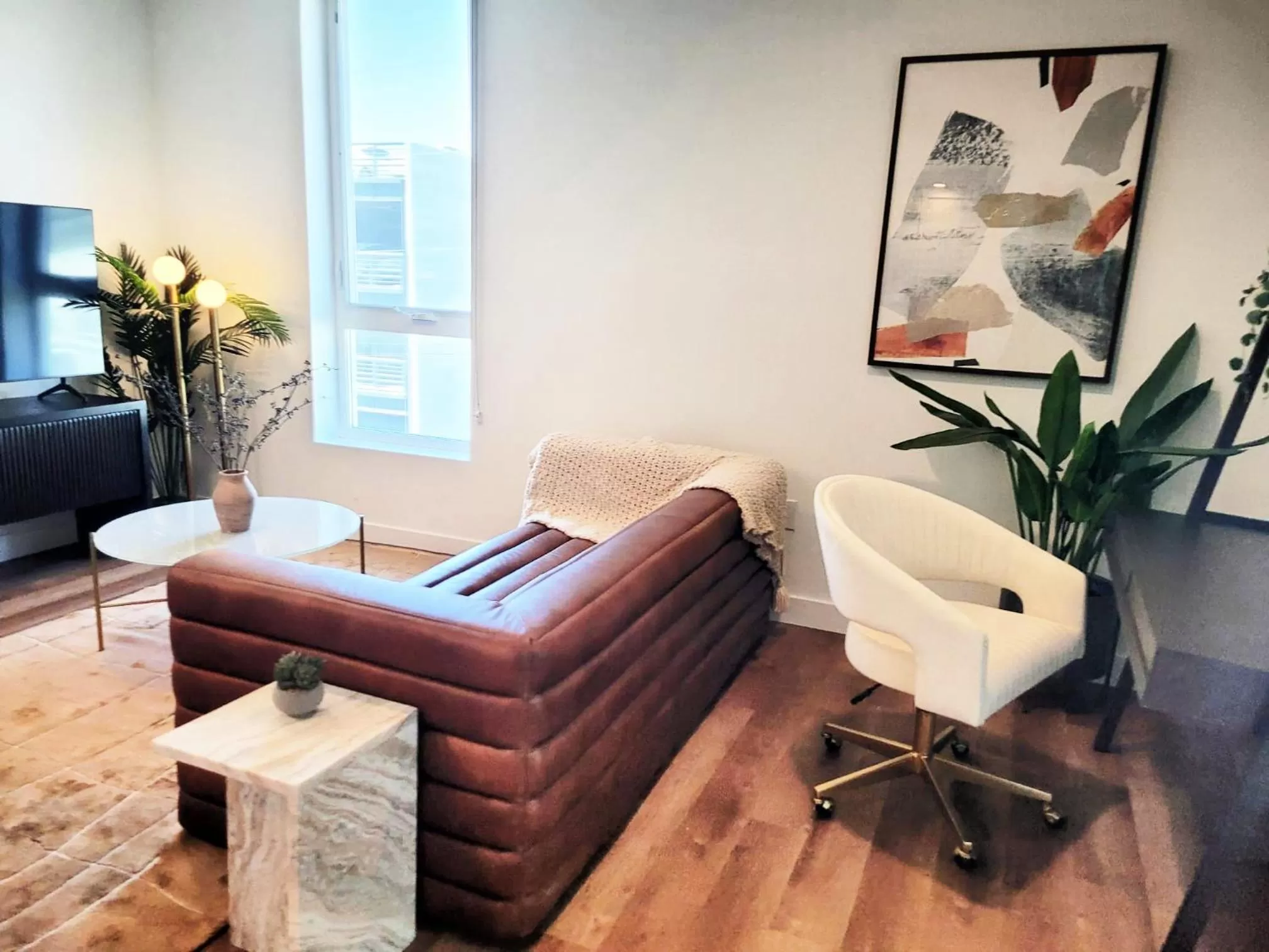 Living room, Seating Area in Gorgeous Hollywood Apts LA's Best Location and Amazing Roof Deck