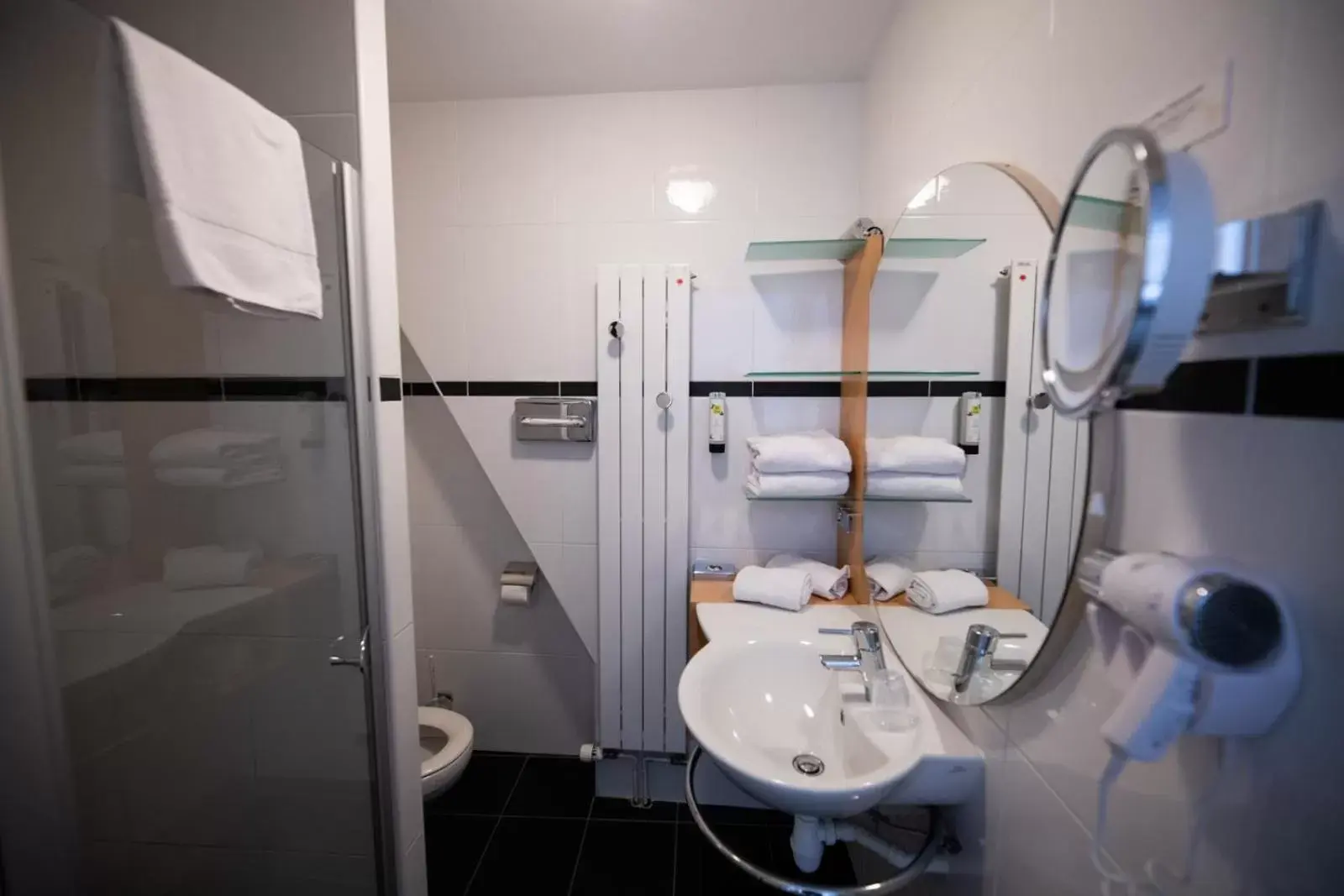 Logis Hotel Le Continental Logis Hotel Le Continental