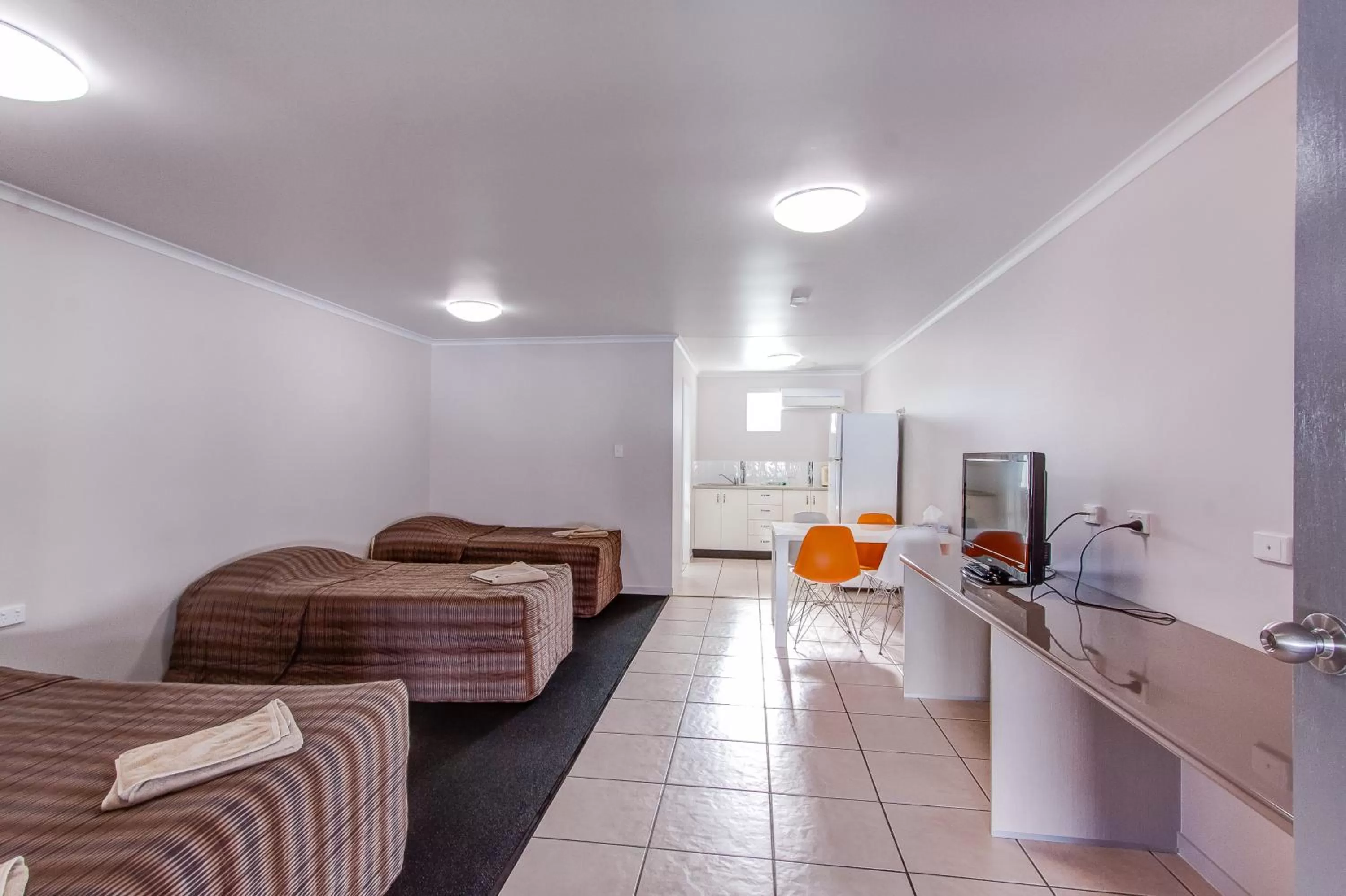 Photo of the whole room, Bed in Galaxy Mackay Motor Inn