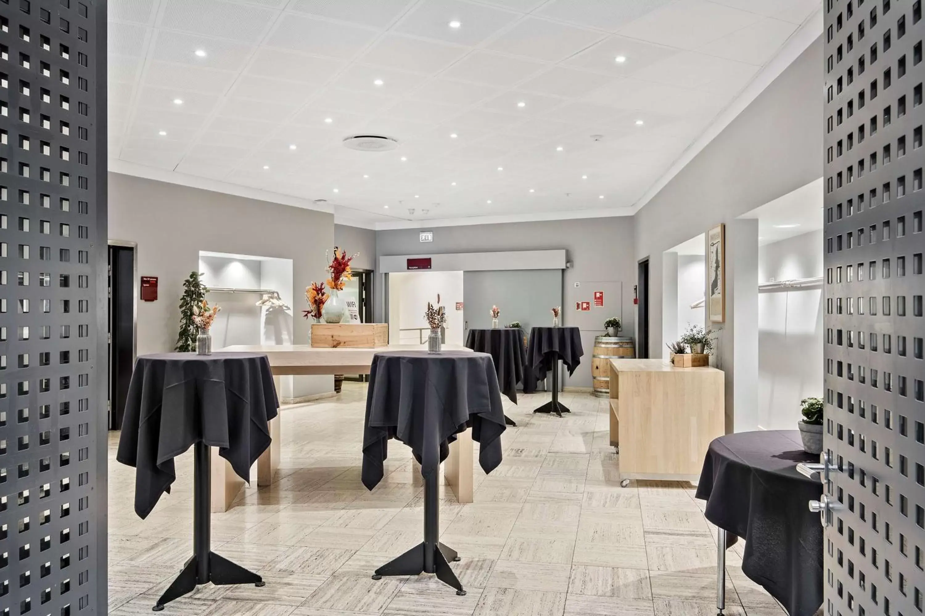 Lobby or reception, Restaurant/Places to Eat in Best Western Plus Hotel Svendborg