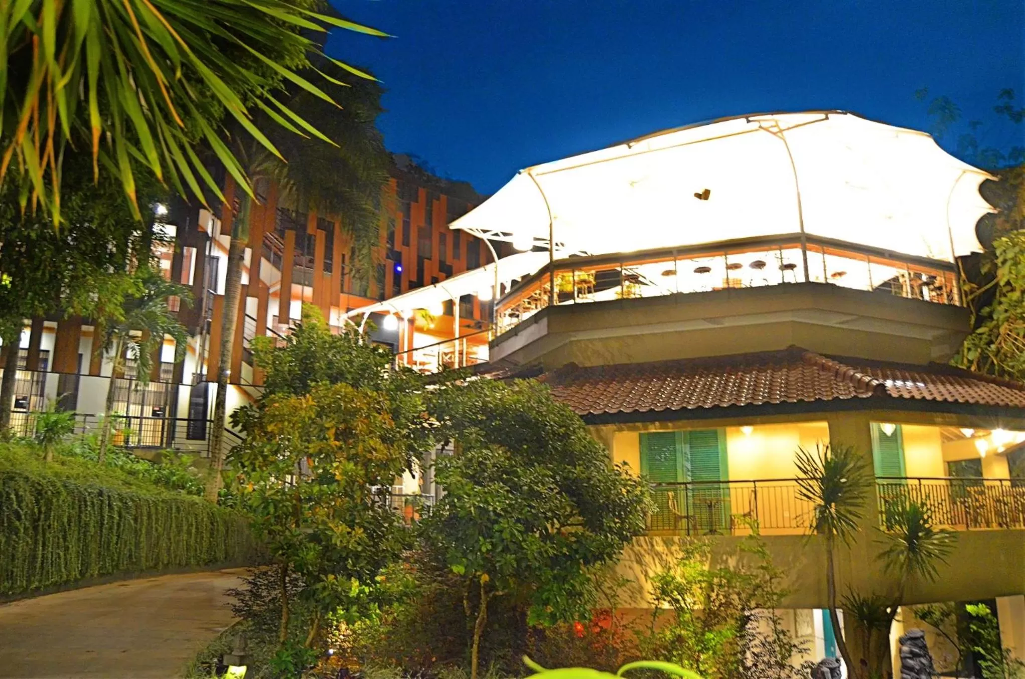 Balcony/Terrace in Amanuba Hotel & Resort Rancamaya