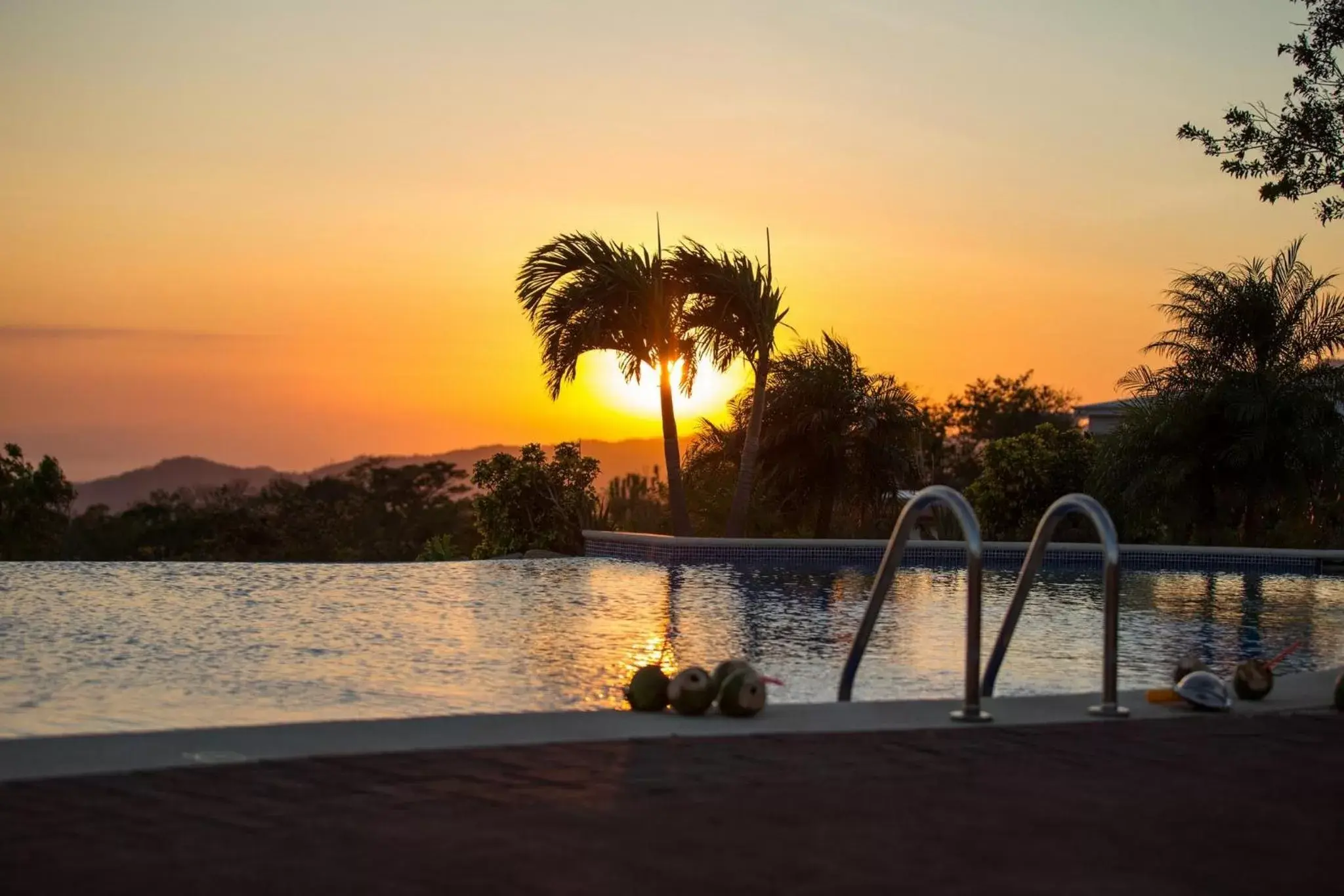 Swimming Pool in Vida Mountain Resort & Spa