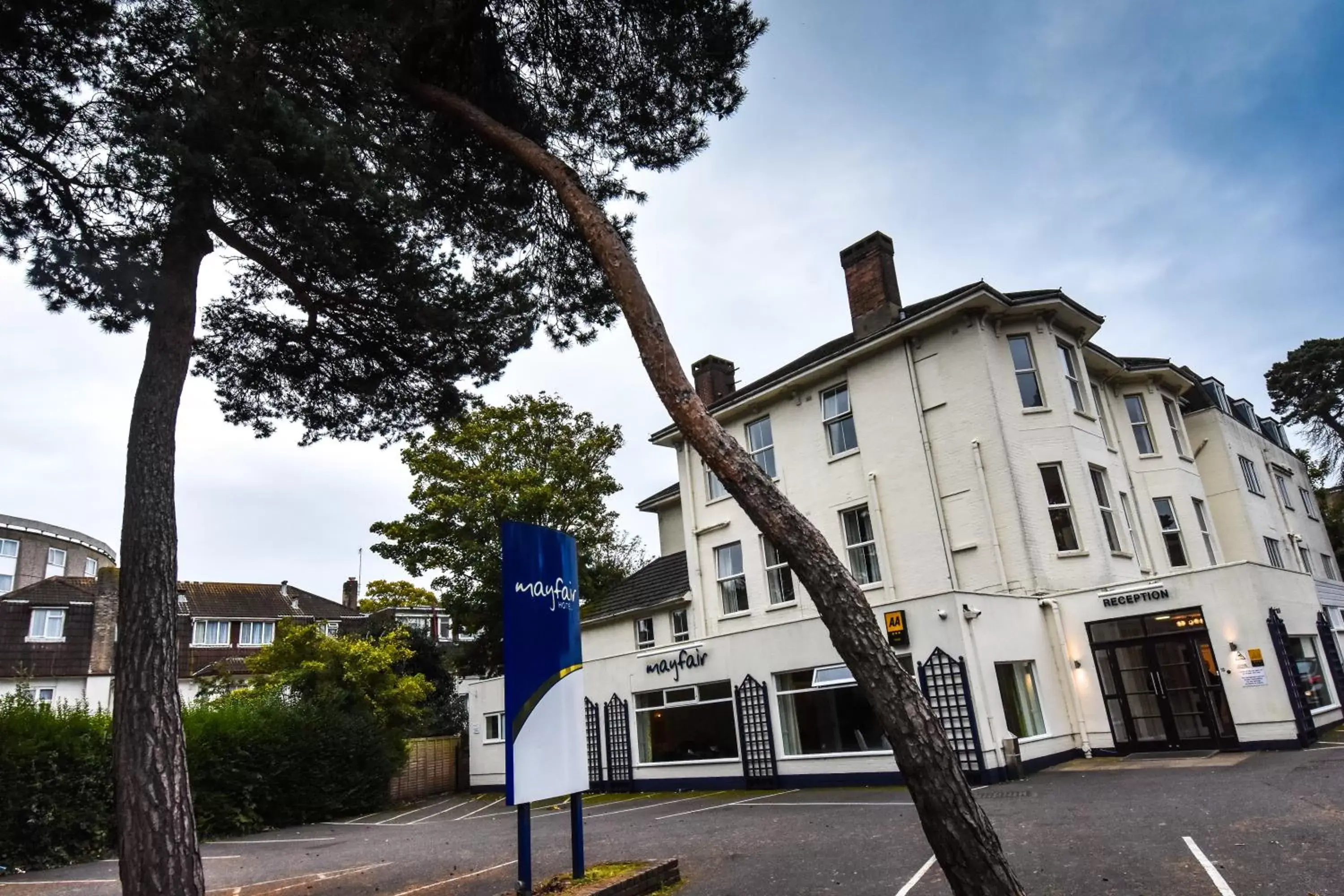 Facade/entrance, Property Building in The Mayfair Hotel - OCEANA COLLECTION