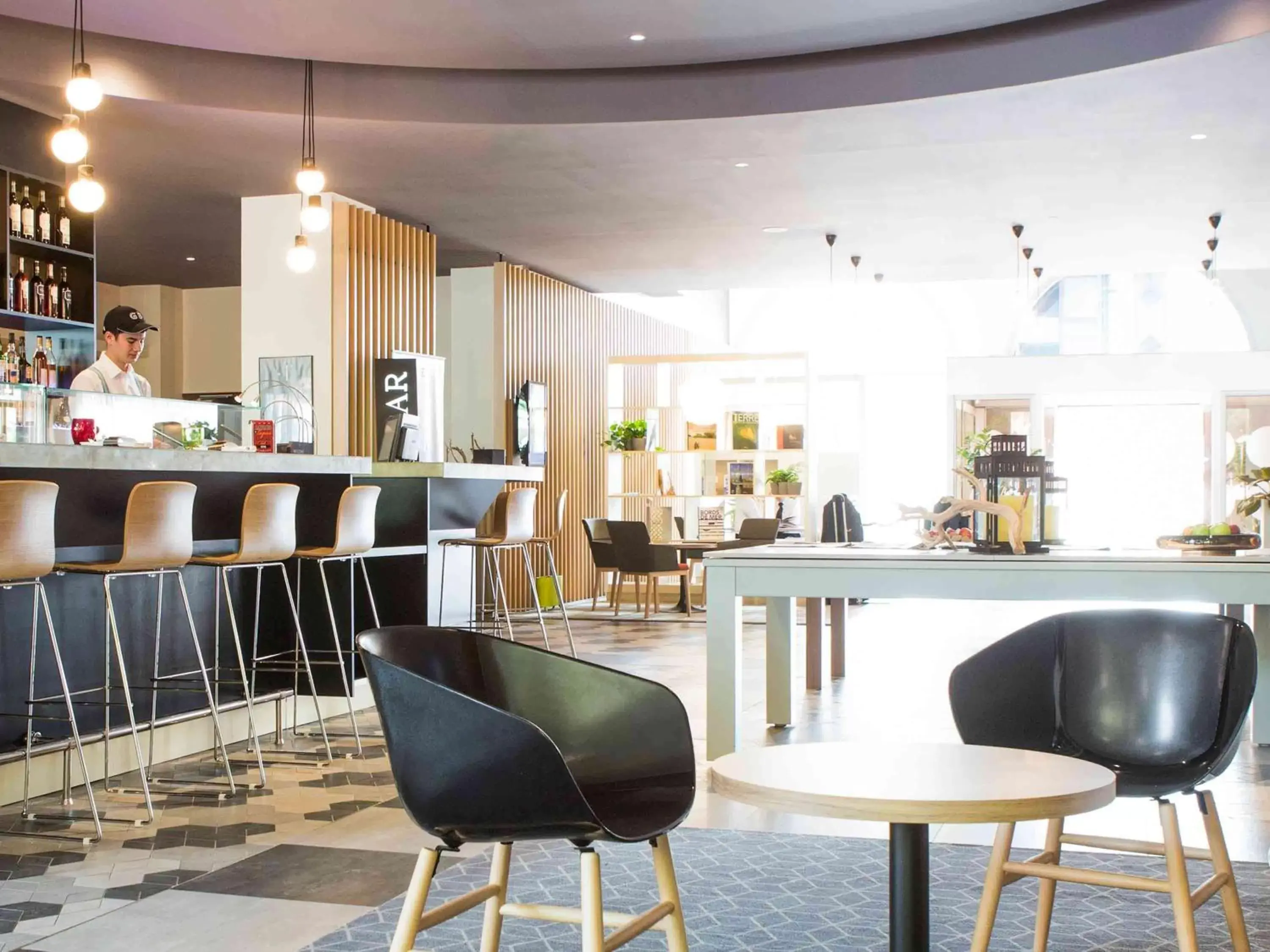 Lounge or bar, Restaurant/Places to Eat in Novotel Toulouse Centre Compans Caffarelli