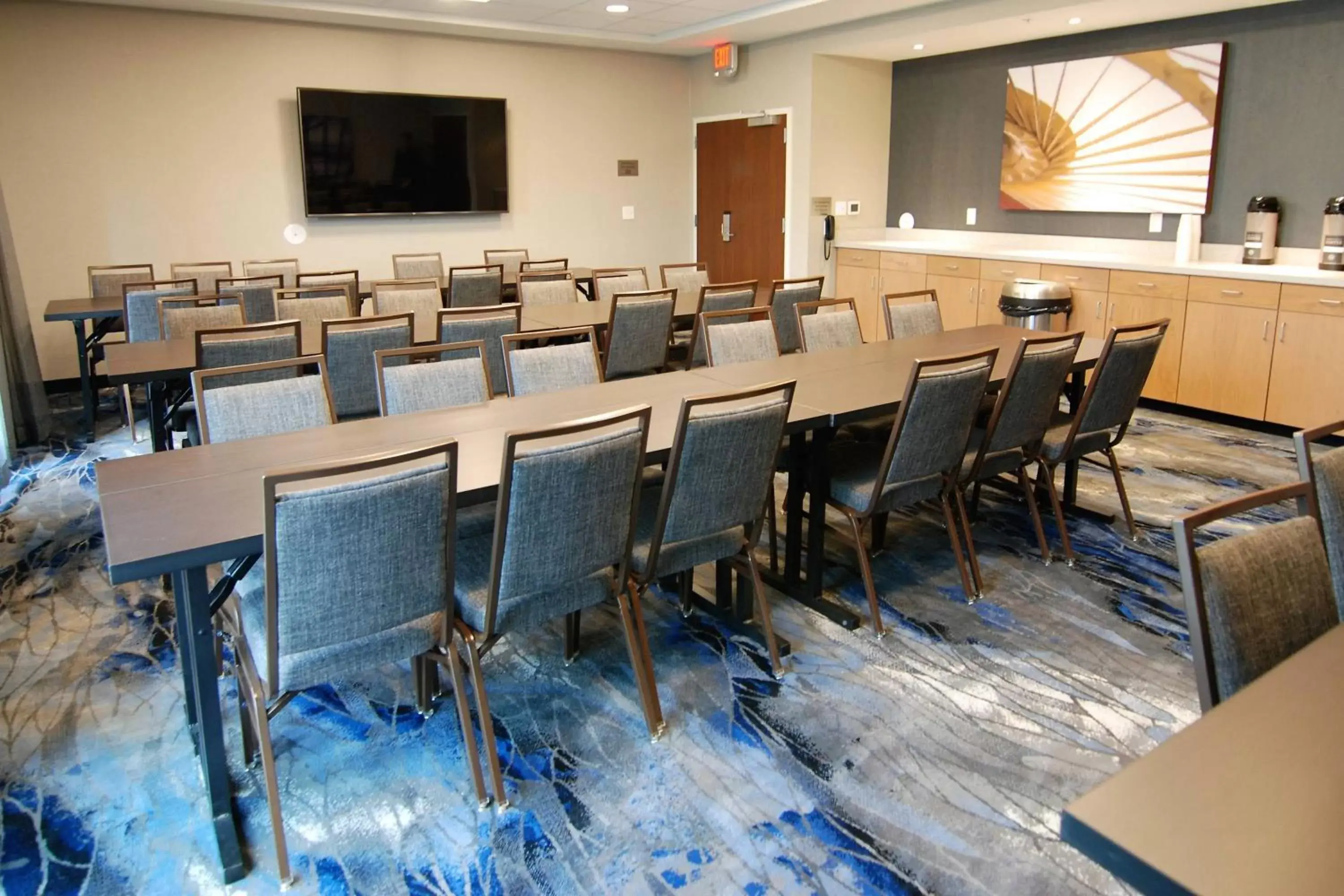 Meeting/conference room in Fairfield Inn & Suites Winona