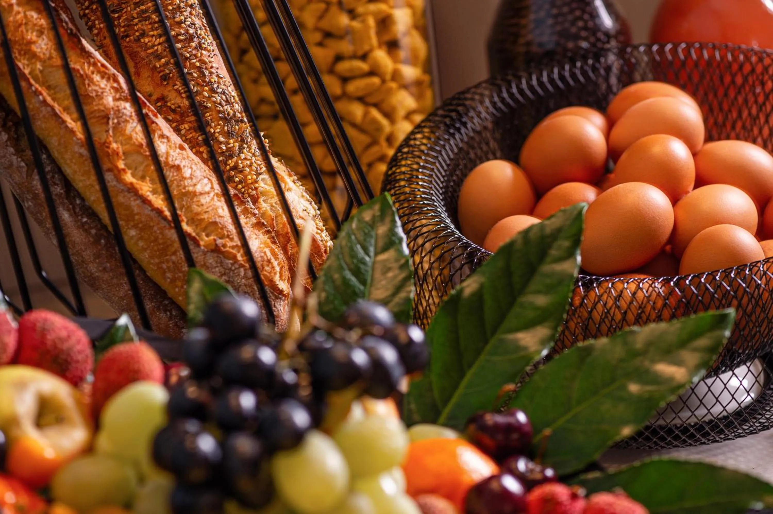 Food in Mercure Paris Gare De Lyon Opera Bastille