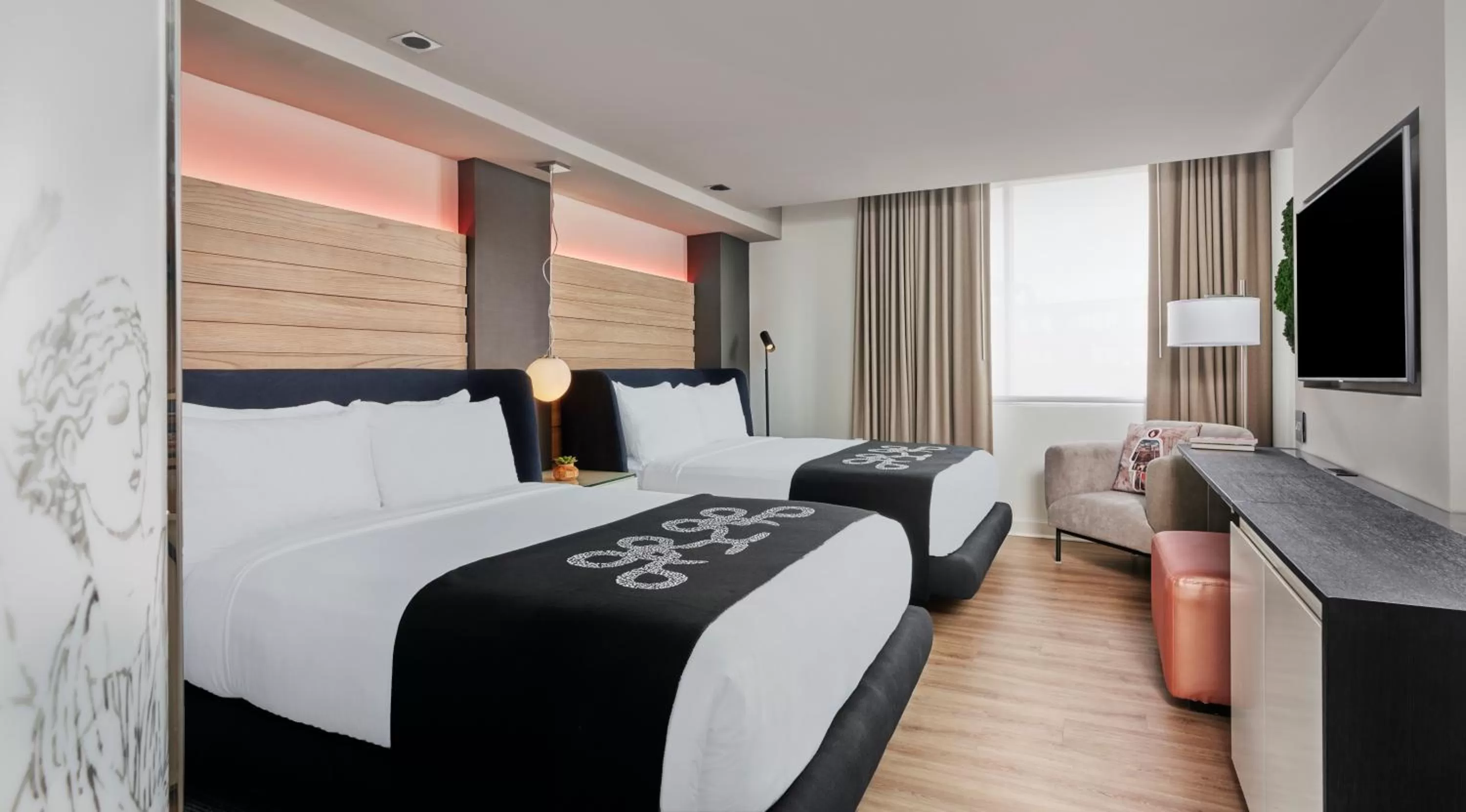 Photo of the whole room, Bed in Hotel Zena Washington DC