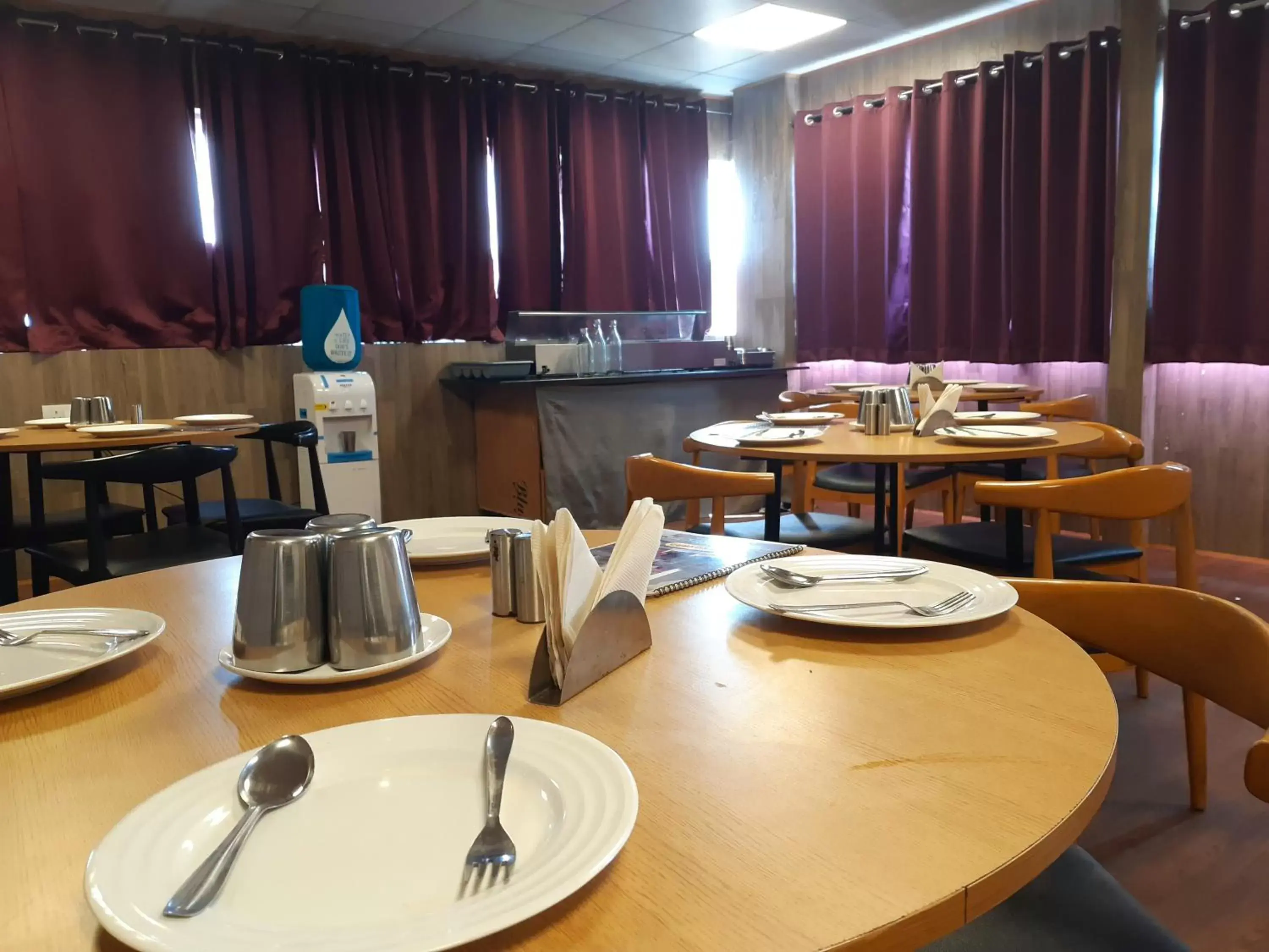 Dining area, Restaurant/Places to Eat in Hotel Bakya Slot - Maraimalai Nagar