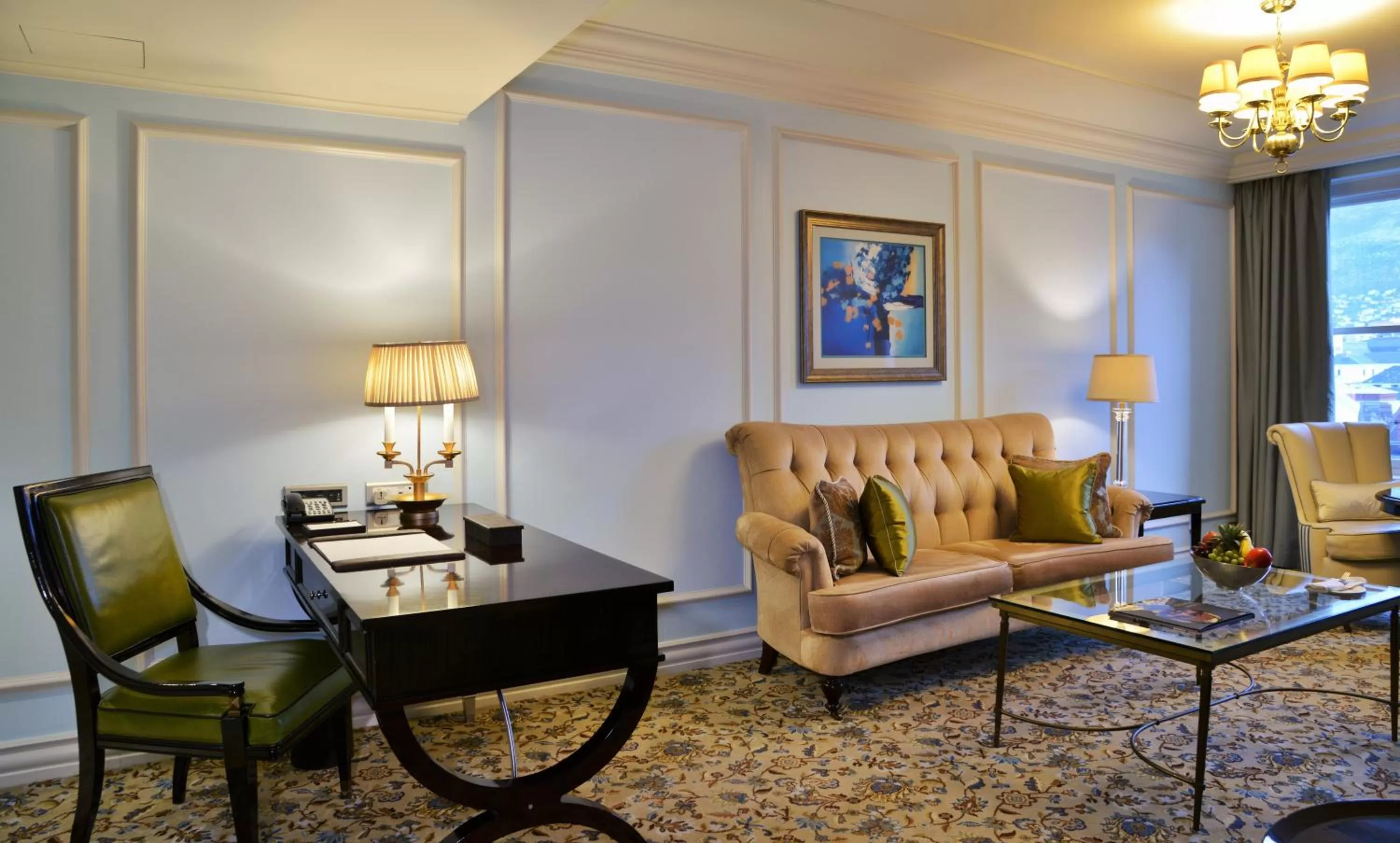 Shower in Taj Cape Town