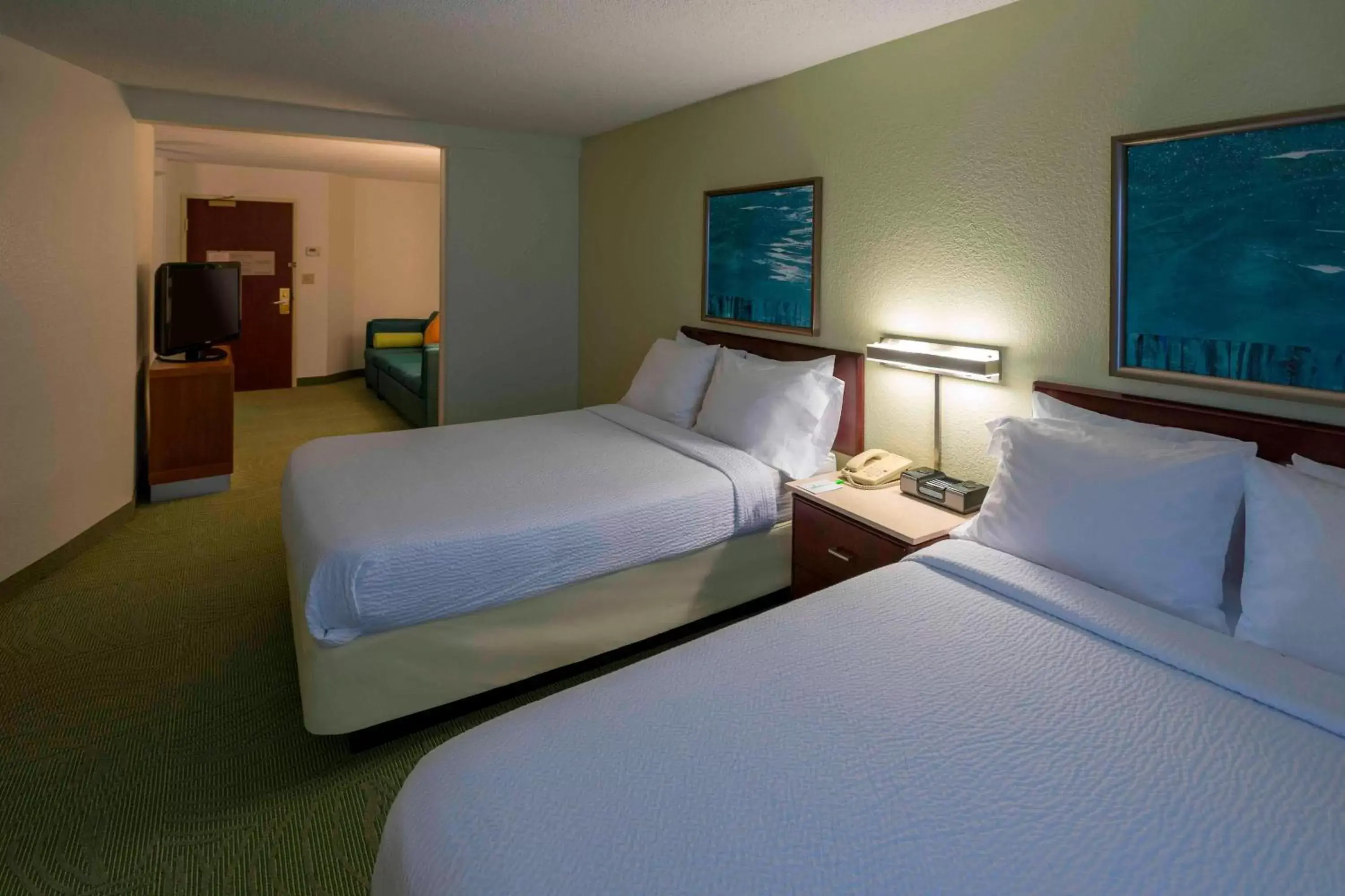 Bedroom, Bed in SpringHill Suites Chicago Bolingbrook