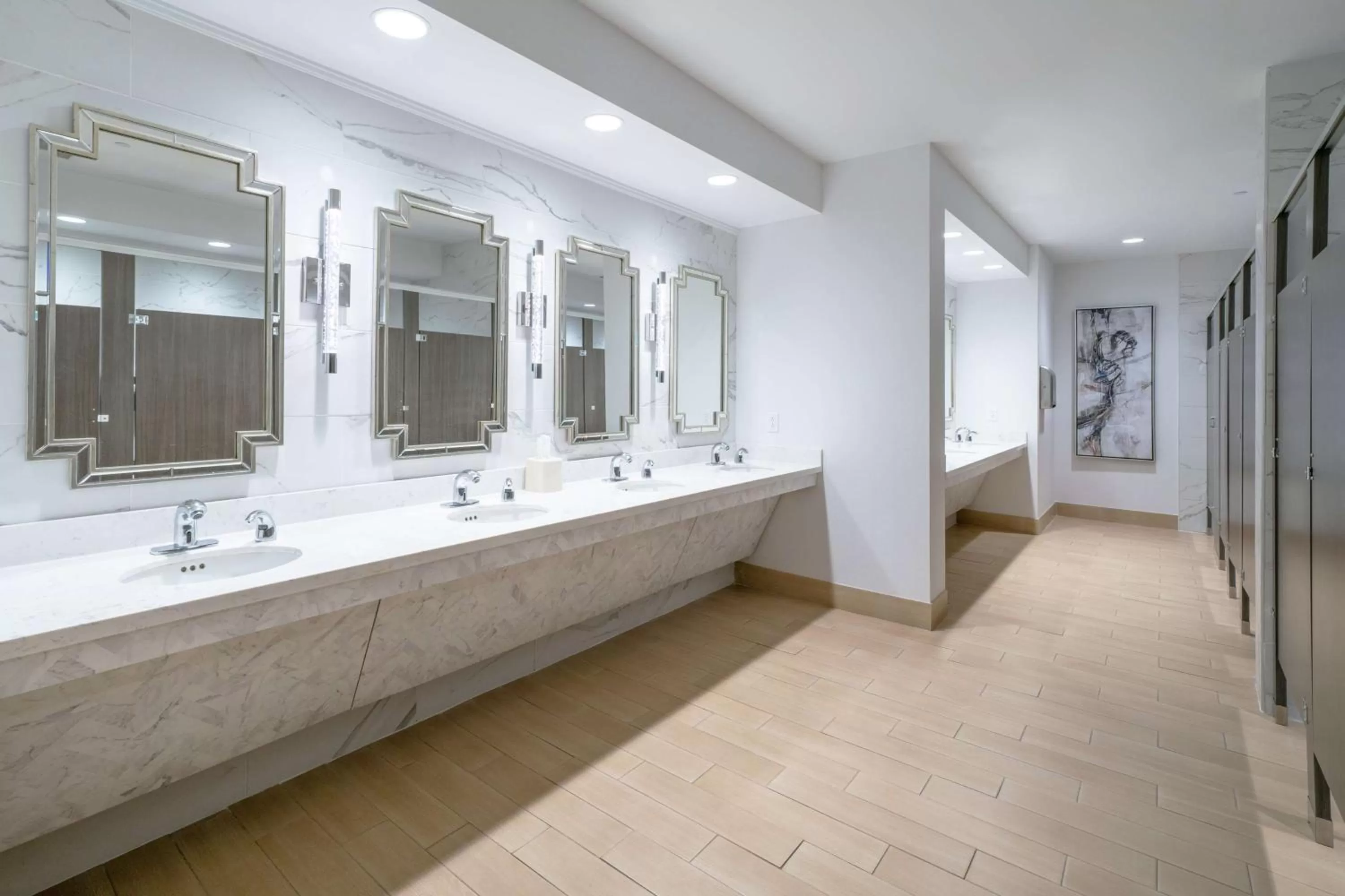 Bathroom in Hilton Garden Inn Pittsburgh/Southpointe
