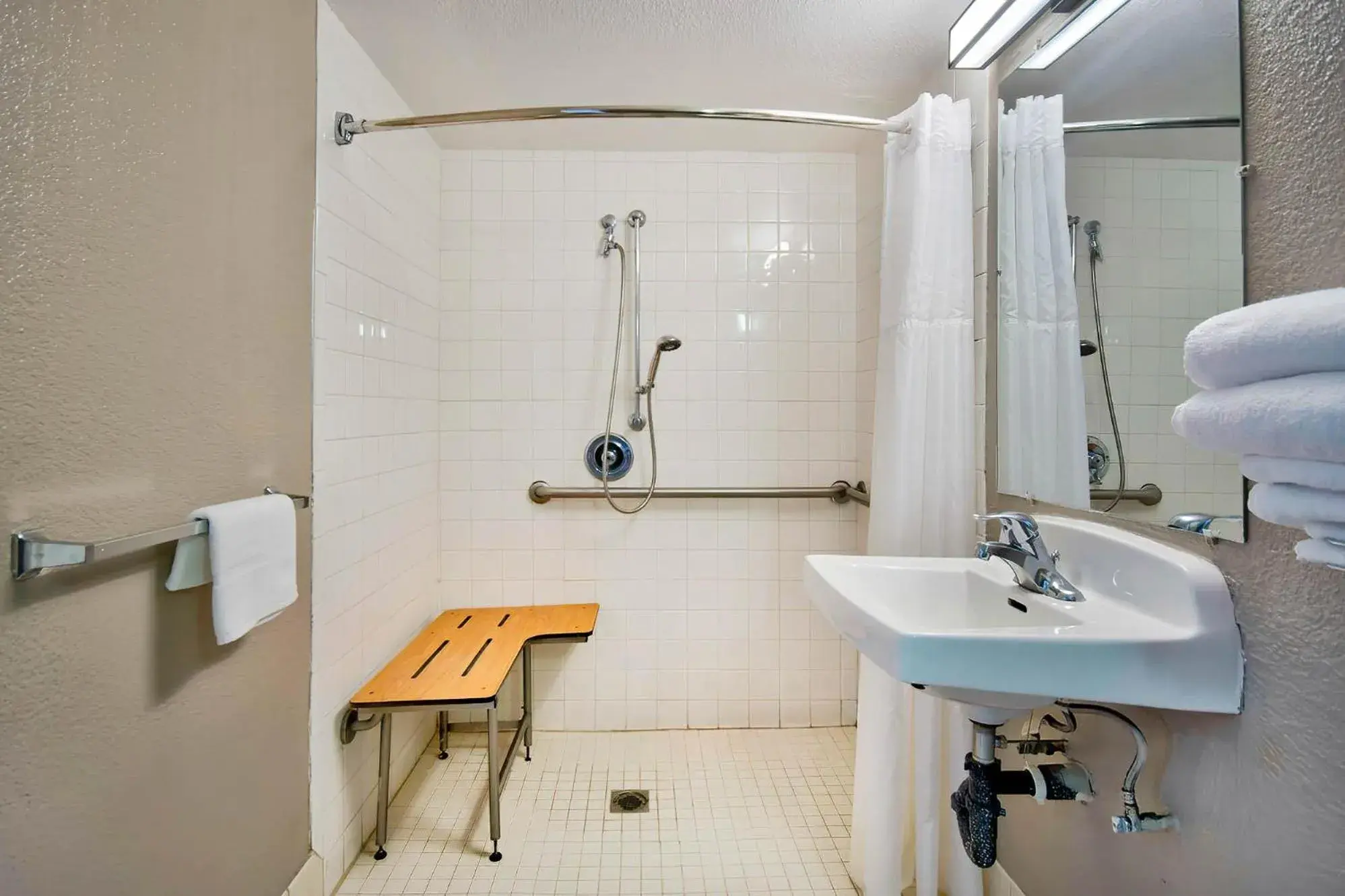 Bathroom in Motel 6-Vallejo, CA - Six Flags West