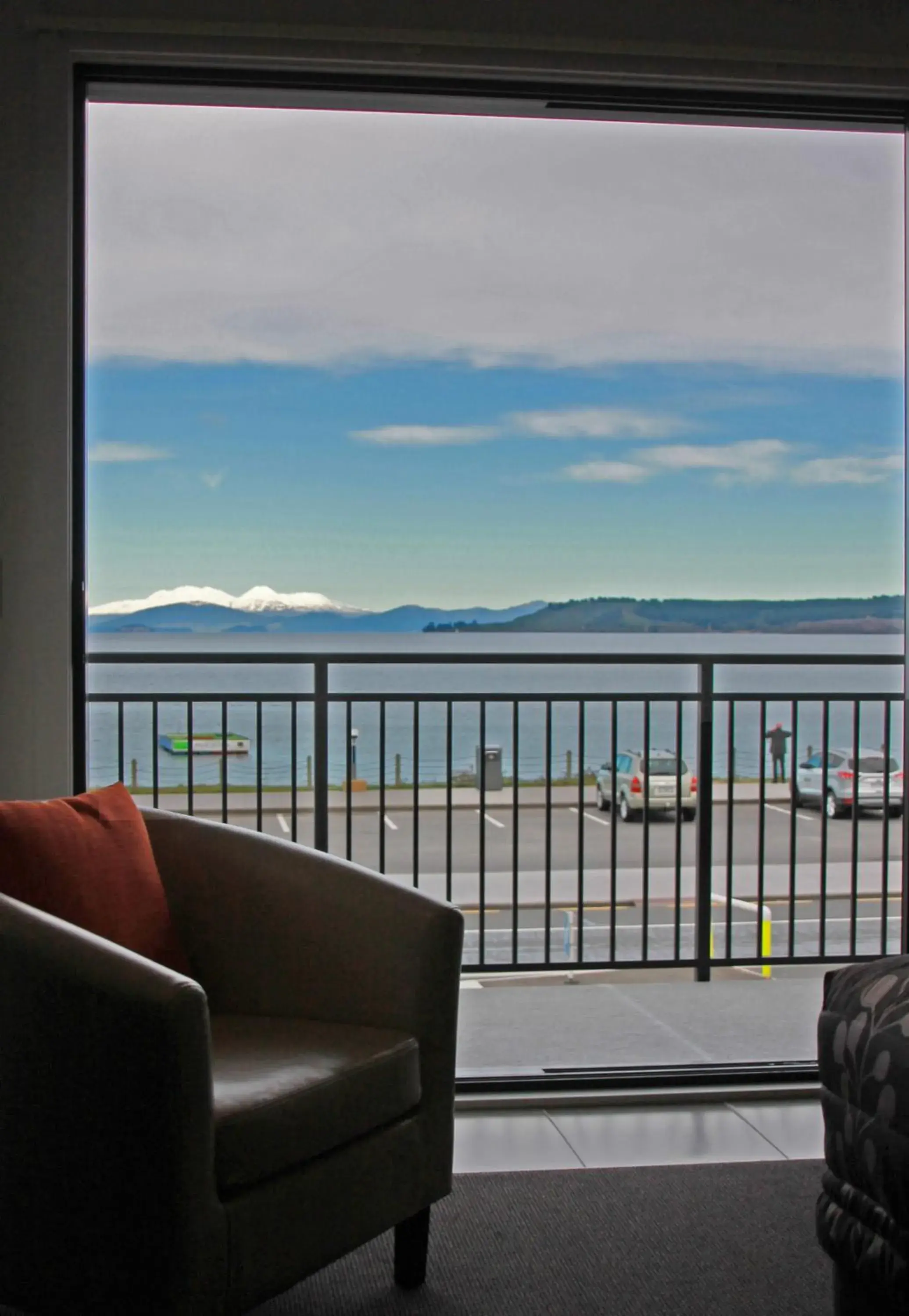 Balcony/Terrace in Acacia Lake View Motel