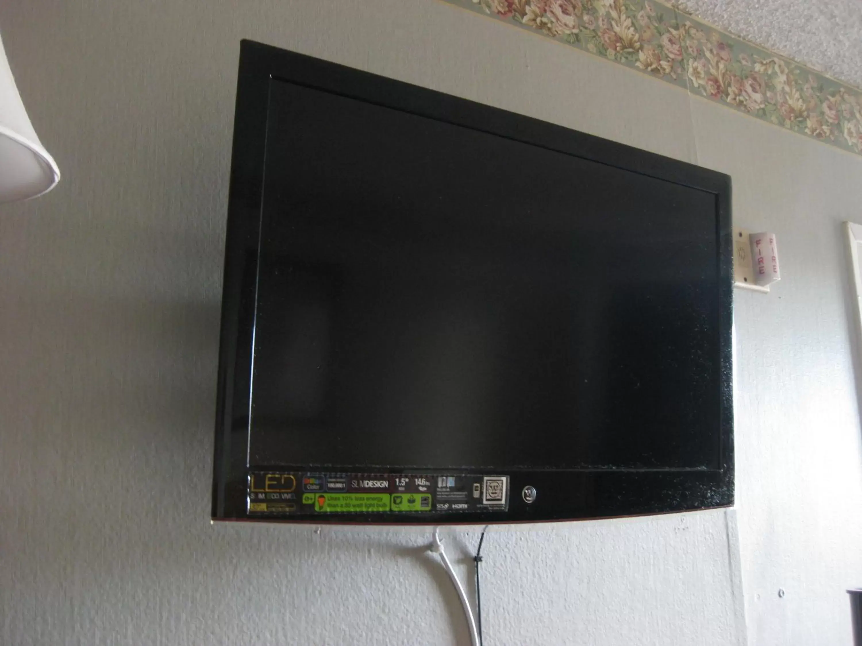 TV and multimedia, TV/Entertainment Center in Super 8 By Wyndham Inglewood/LAX
