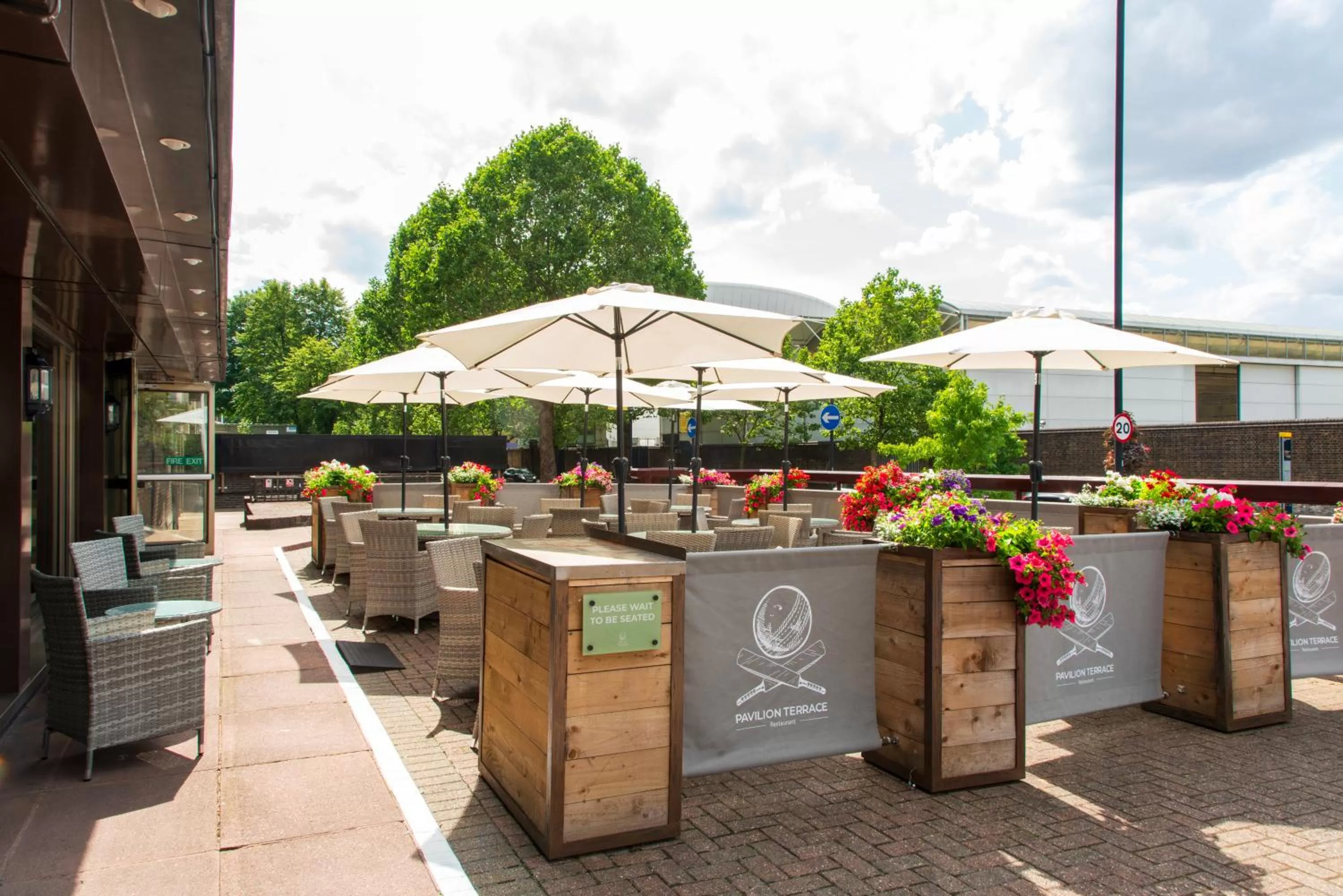 Patio in Danubius Hotel Regents Park