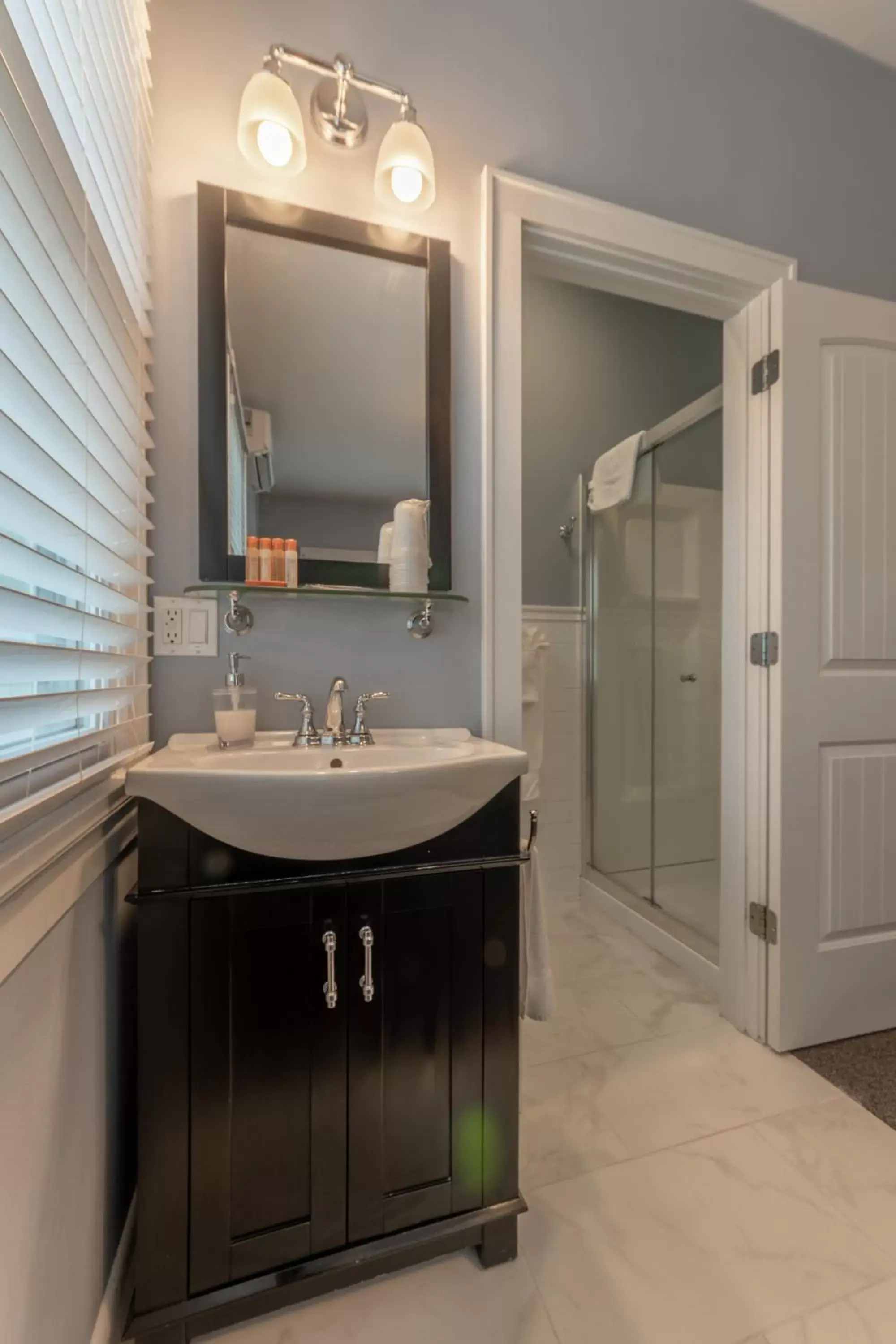 Bathroom in Homestead Inn