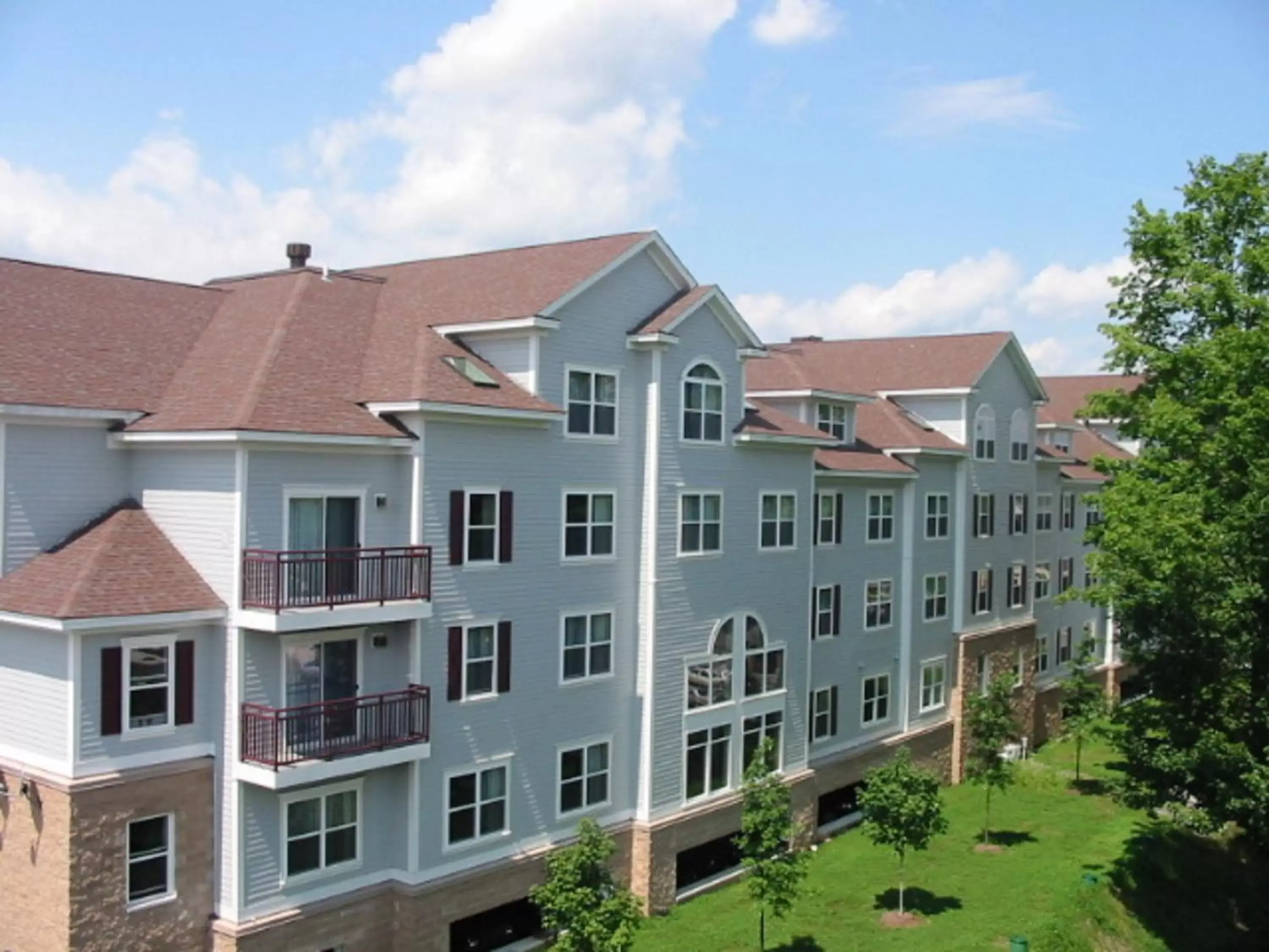 Property Building in Holiday Inn Express Hotel & Suites White River Junction, an IHG Hotel