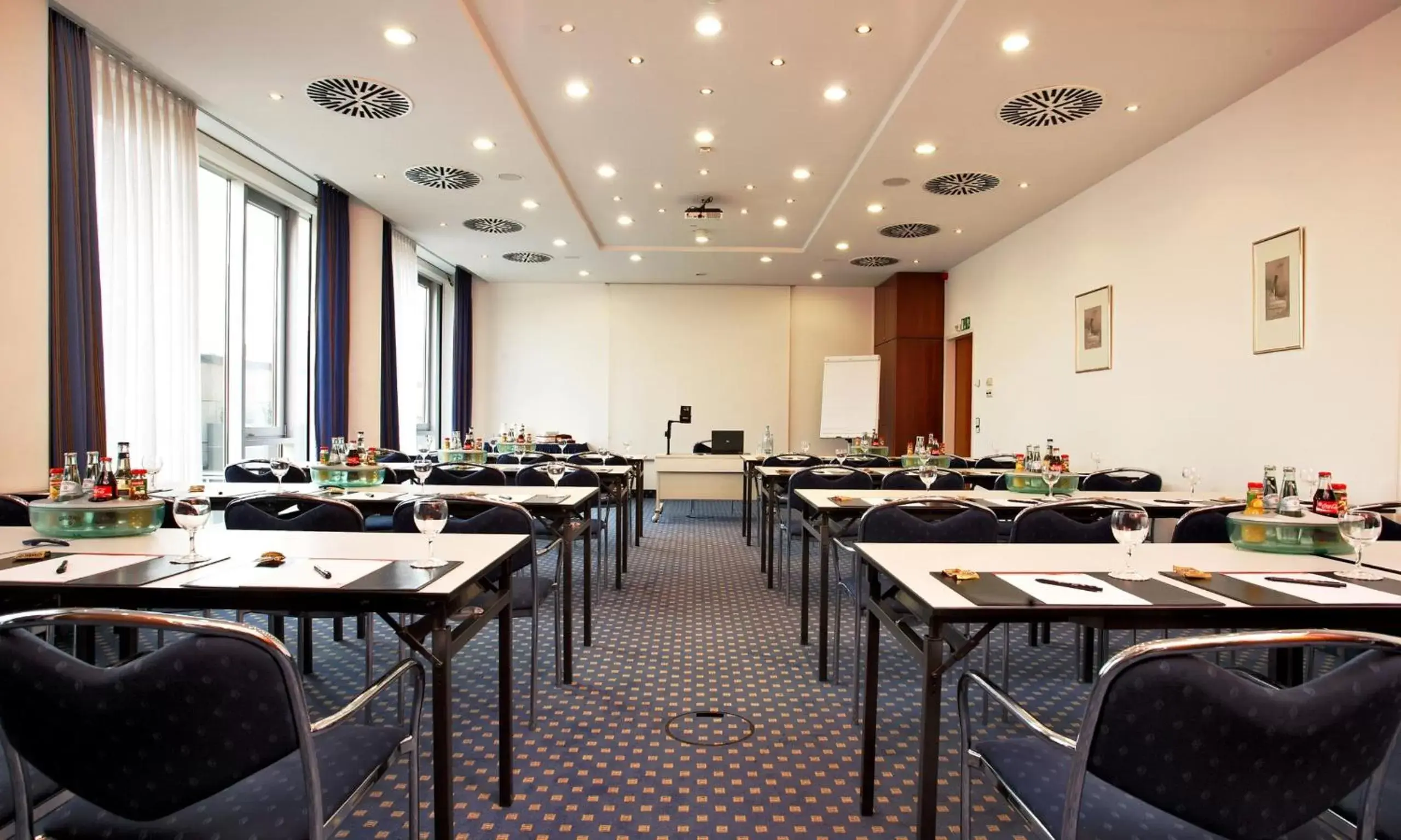 Meeting/conference room in H4 Hotel Kassel