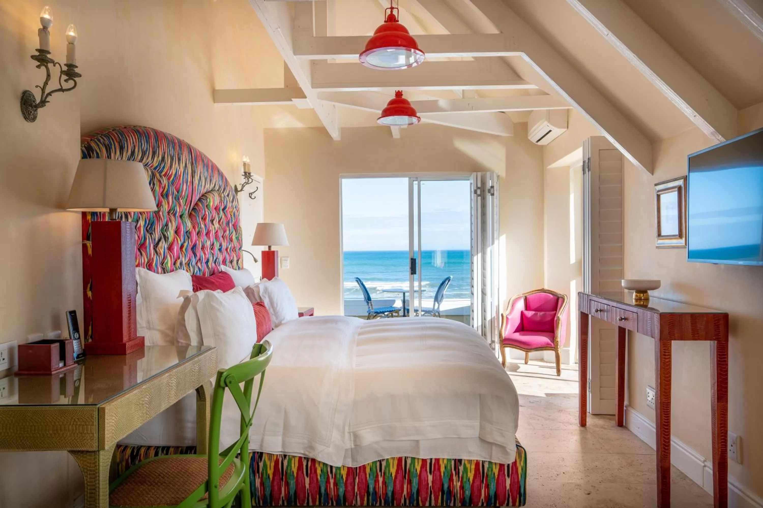 Bedroom, Bed in Birkenhead House