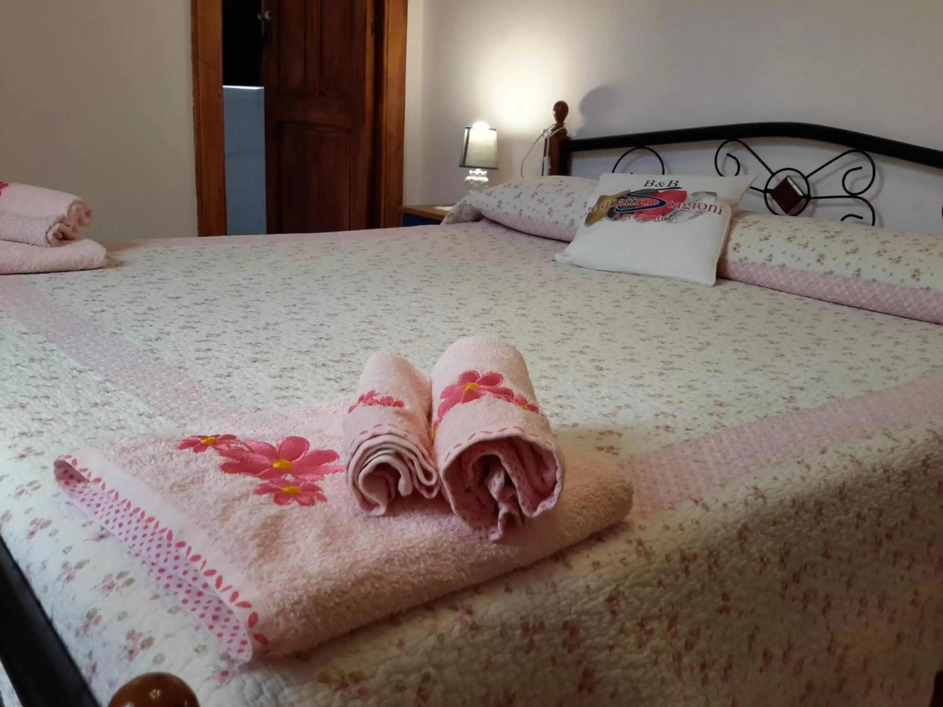 Bed in B&B "Le Quattro Stagioni"