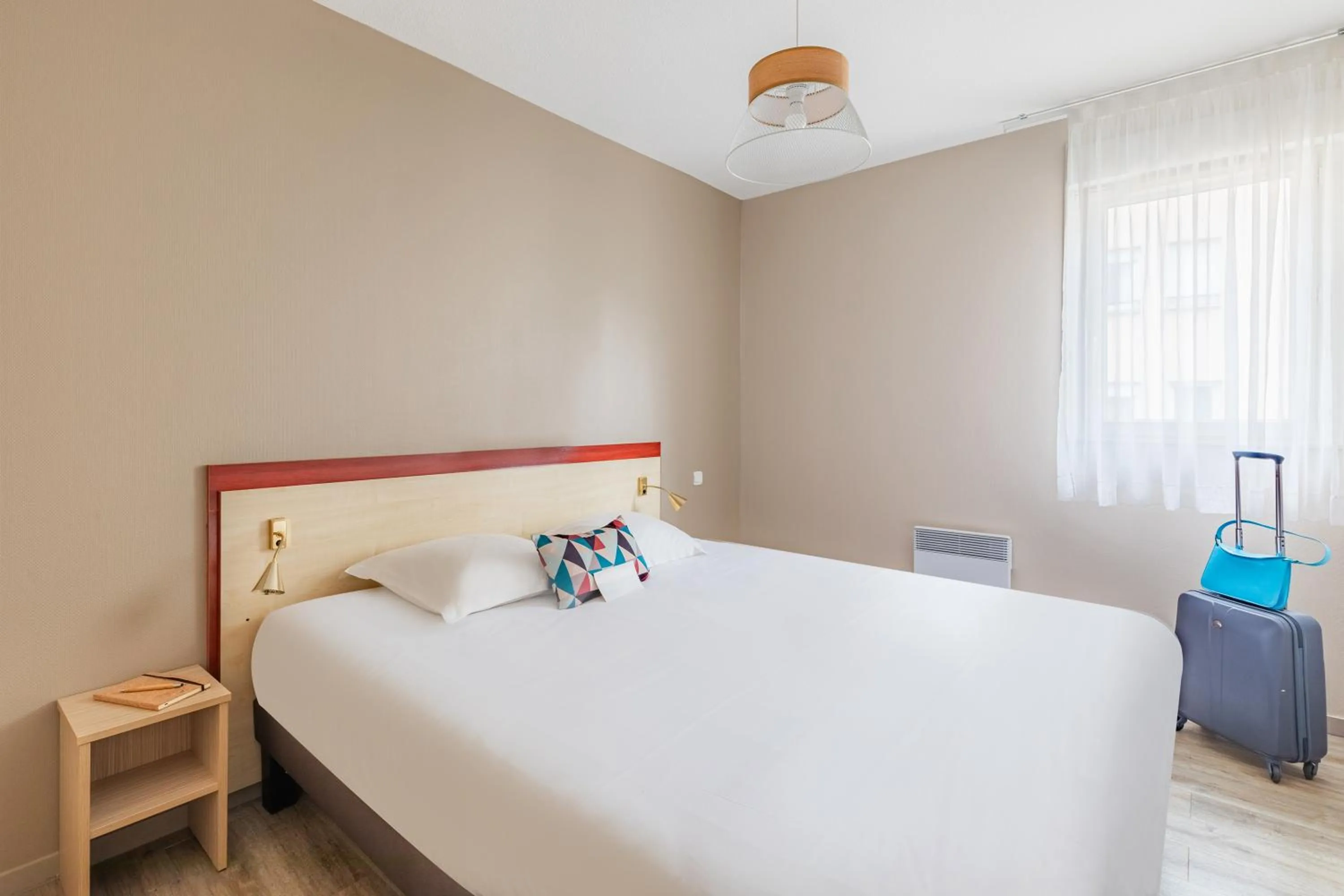 Bed in Appart'City Classic Limoges