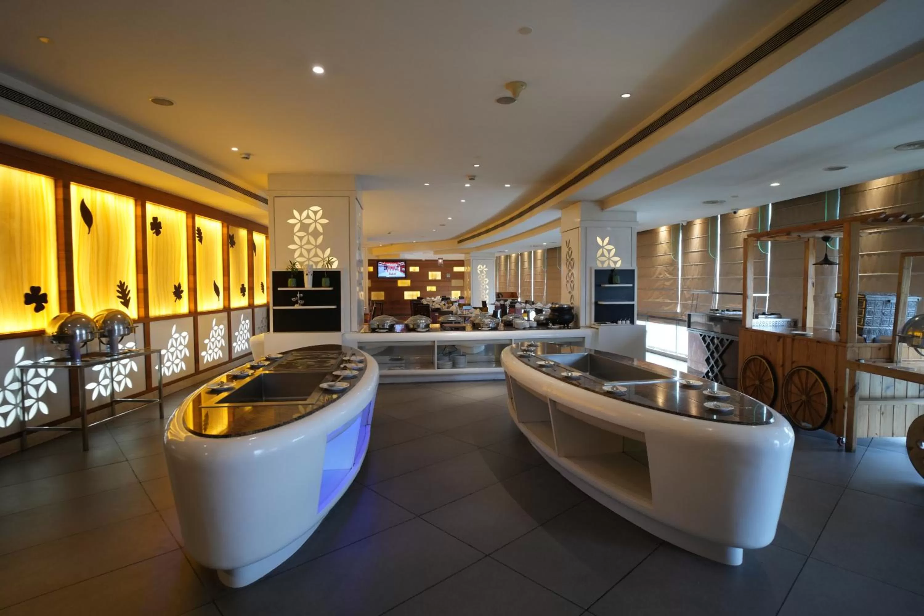 Breakfast in Radisson Udaipur