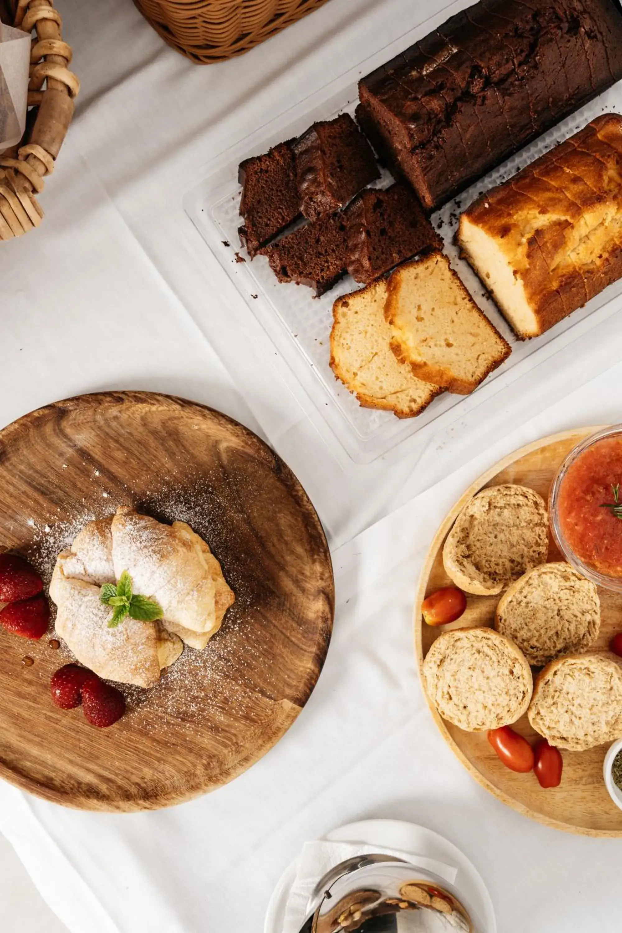 Food in Petradi Beach Lounge Hotel Food in Petradi Beach Lounge Hotel