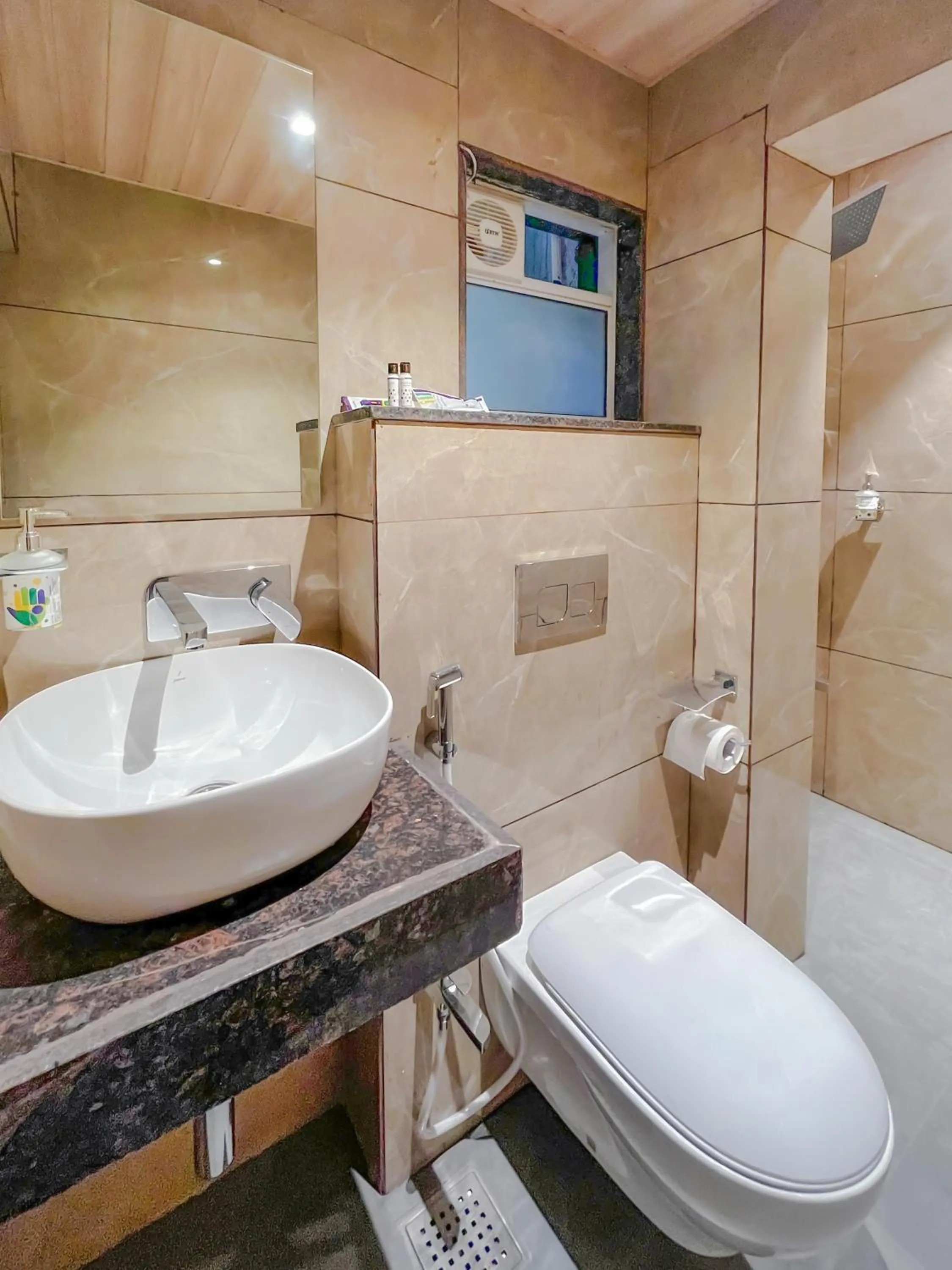 Bathroom in Treebo Serenity Inn, Koregaon Park