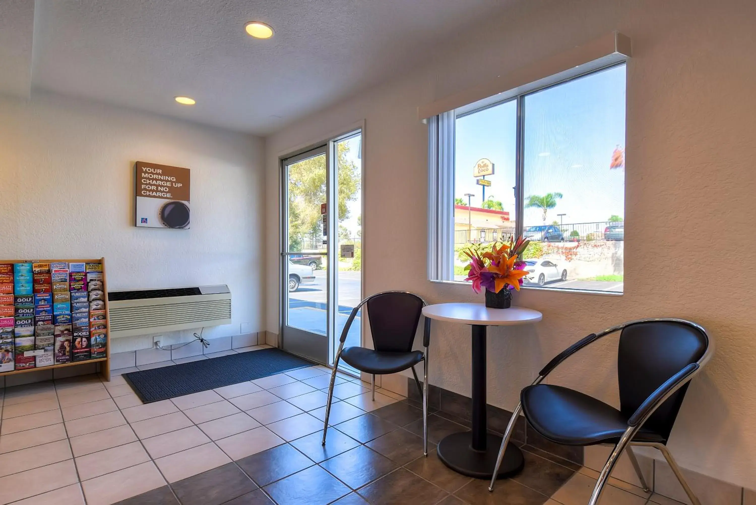 Lobby or reception in Motel 6-Rowland Heights, CA - Los Angeles - Pomona