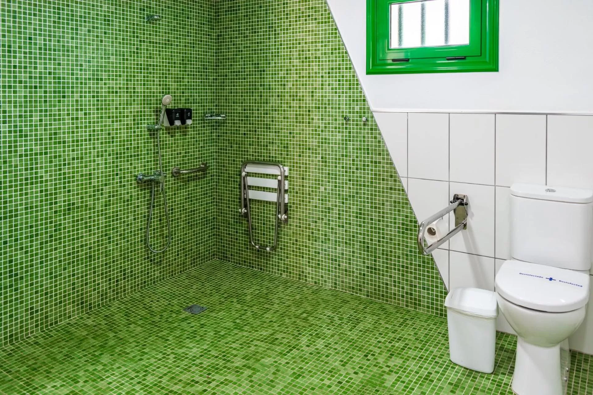 Bathroom in Hyde Park Lane