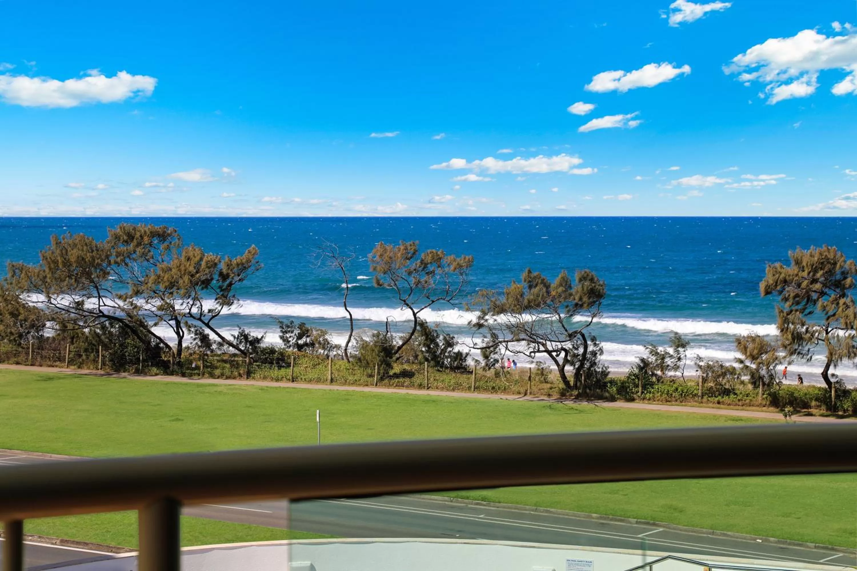 Standard Two-Bedroom Apartment with Spa Bath in Alex Seaside Resort