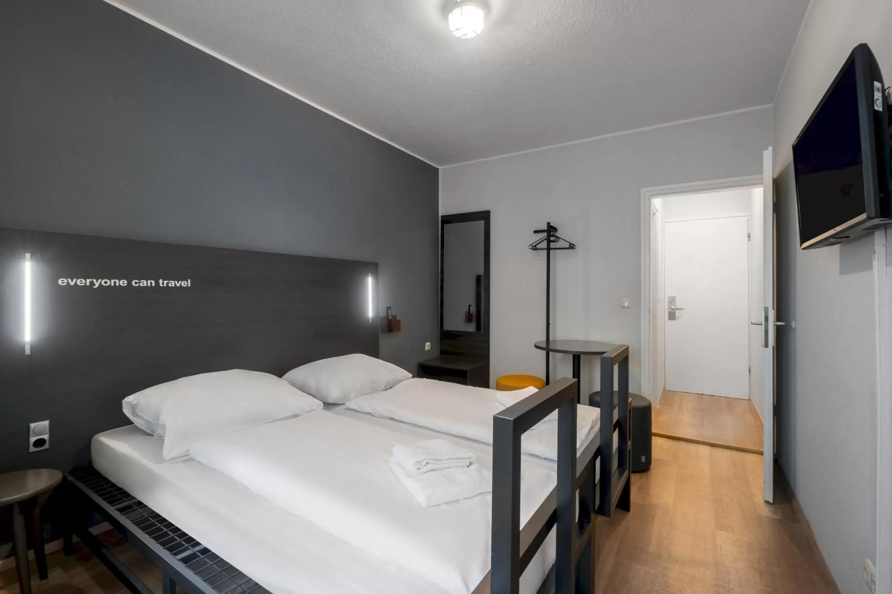 Photo of the whole room, Bed in a&o München Hauptbahnhof Photo of the whole room, Bed in a&o München Hauptbahnhof