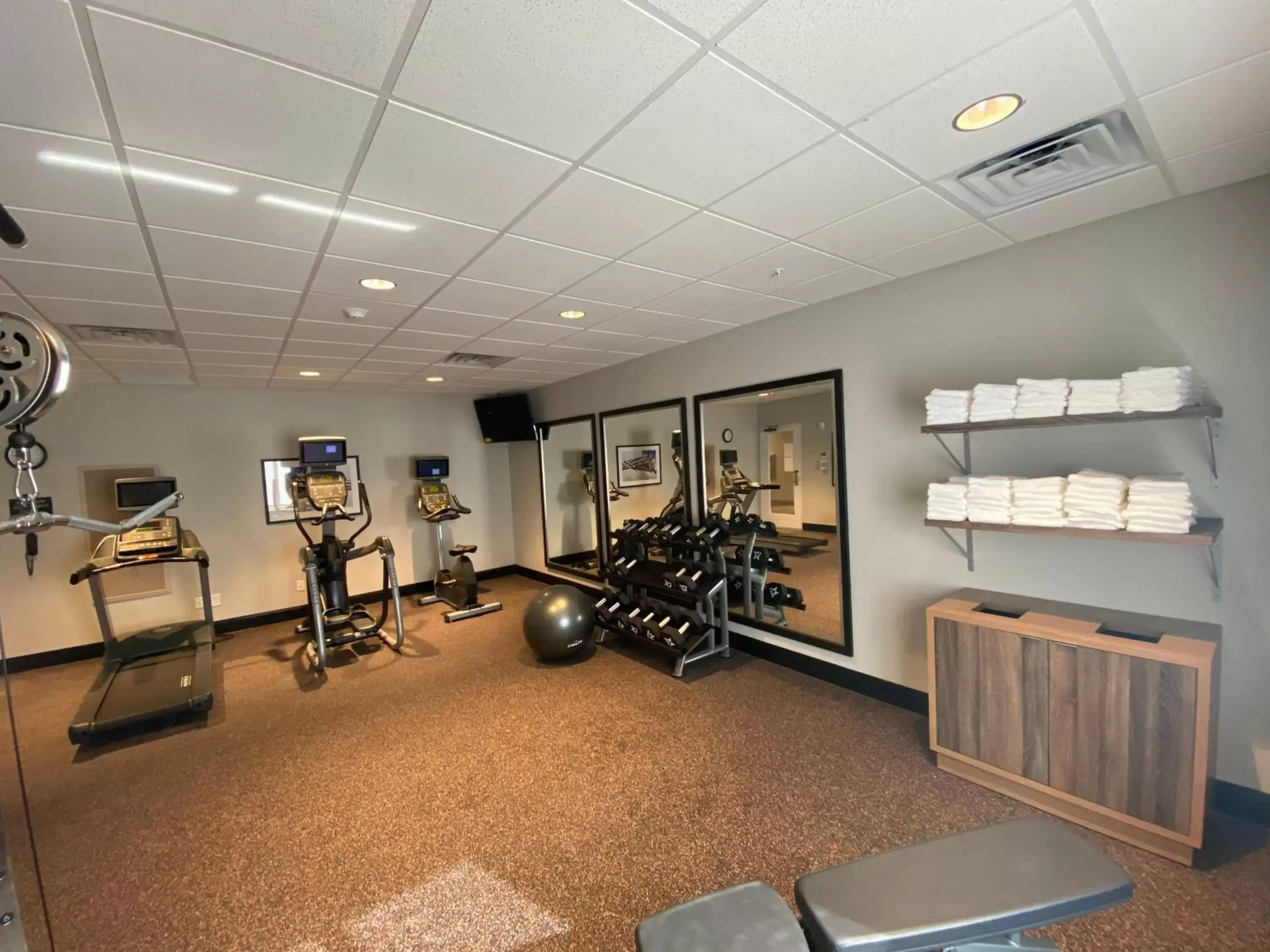 Fitness centre/facilities, Fitness Center/Facilities in Candlewood Suites - Lebanon, an IHG Hotel