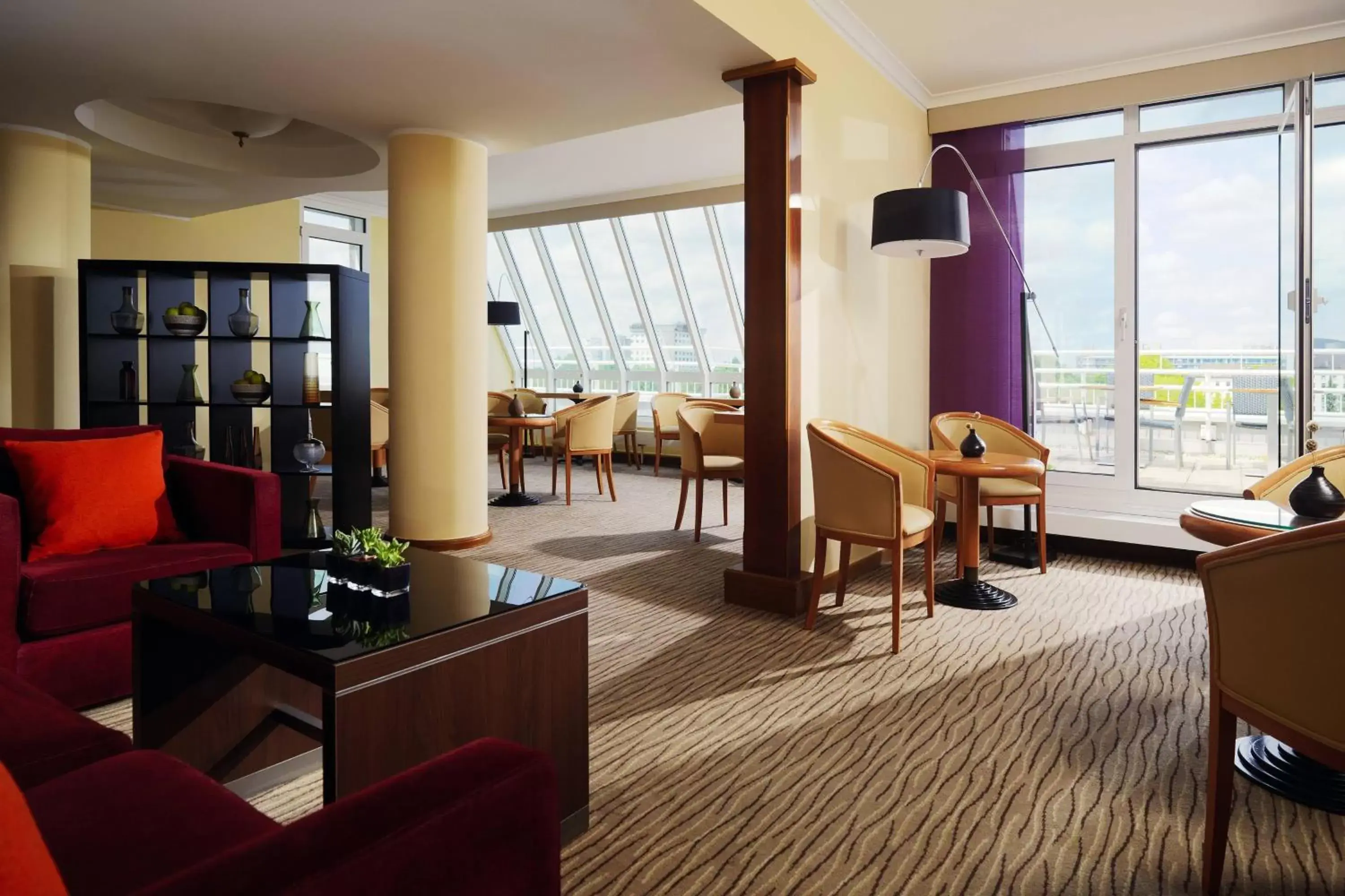 Lounge or bar in Heidelberg Marriott Hotel