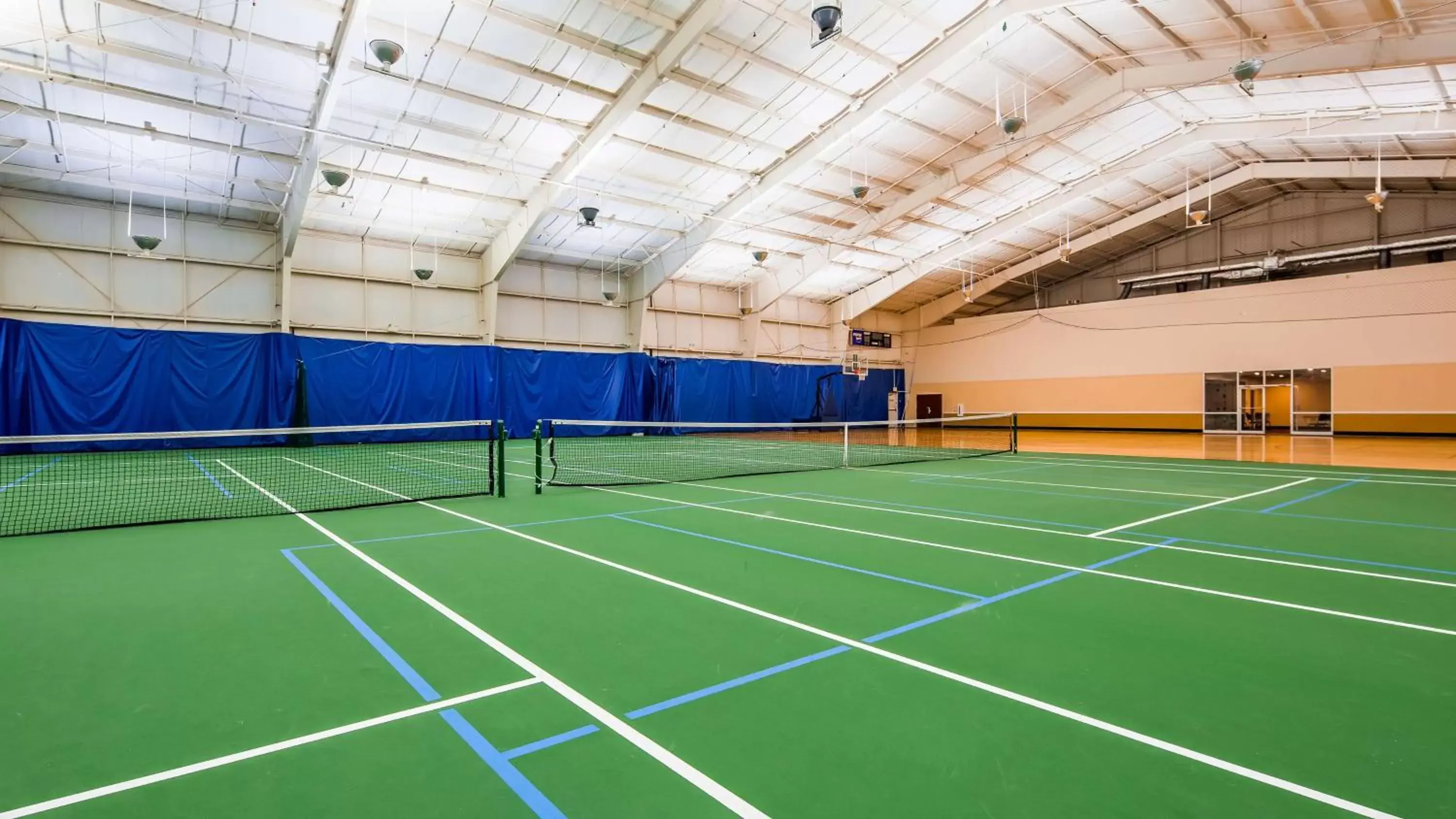 Fitness centre/facilities, Tennis/Squash in Best Western Plus Brandywine Inn & Suites