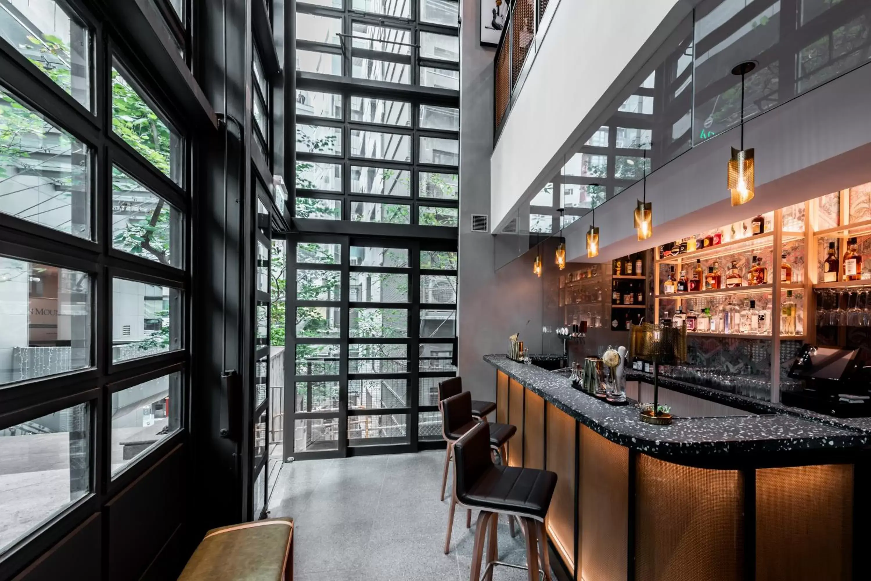 Restaurant/places to eat, Lounge/Bar in Ovolo Central
