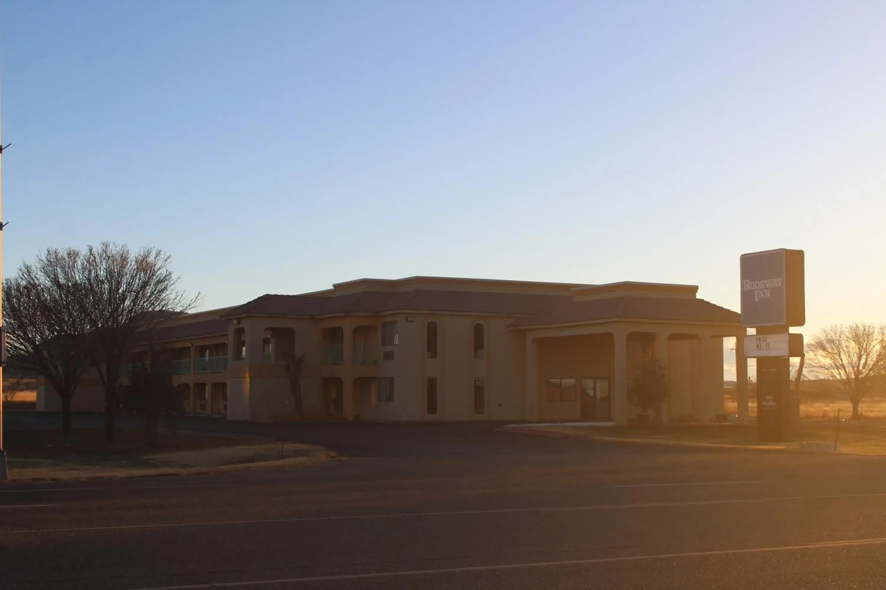 Property Building in Rodeway Inn Tucumcari