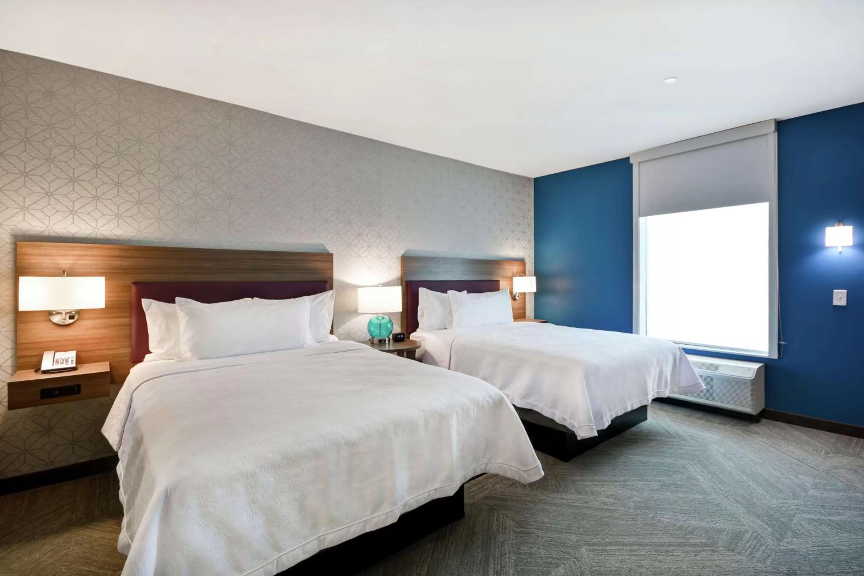 Bed in Home2 Suites Plano Legacy West