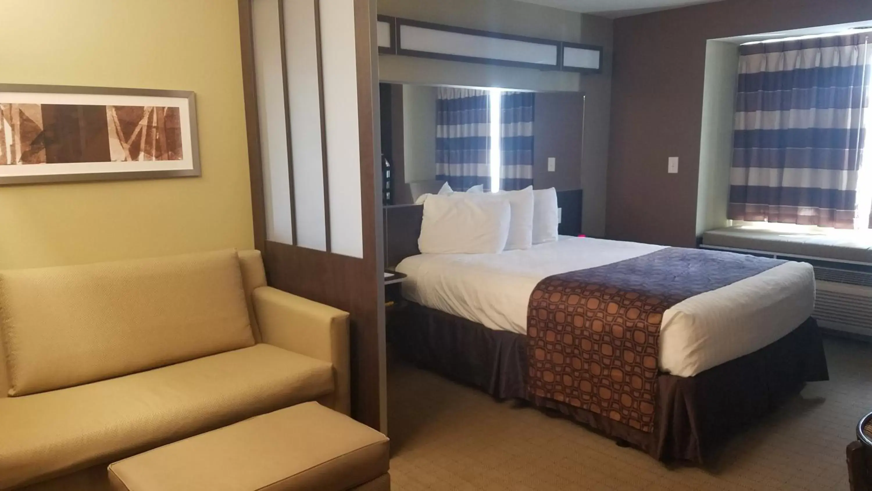 Bed in Microtel Inn & Suites by Wyndham