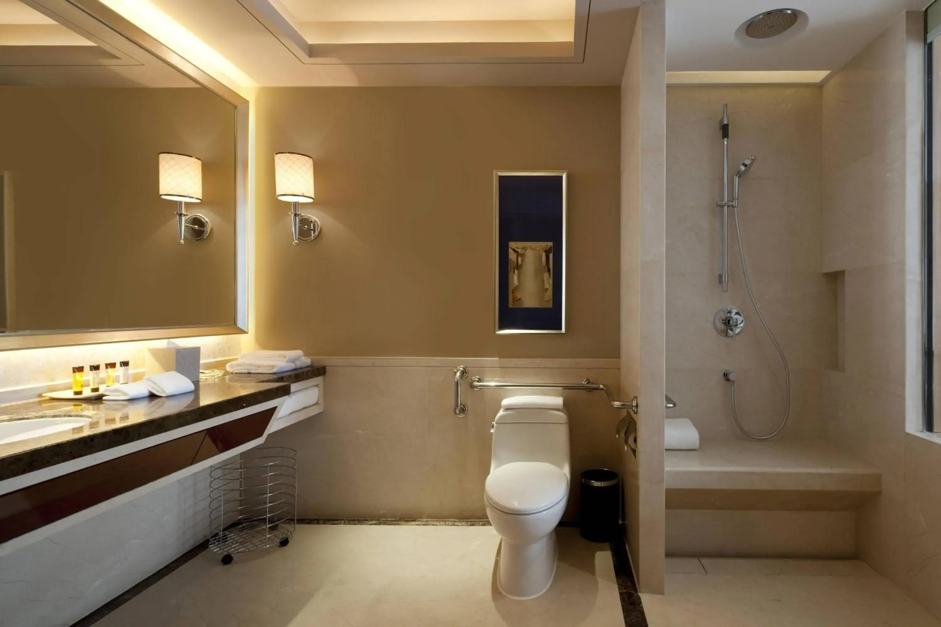 Bathroom in Sheraton Changzhou Xinbei Hotel