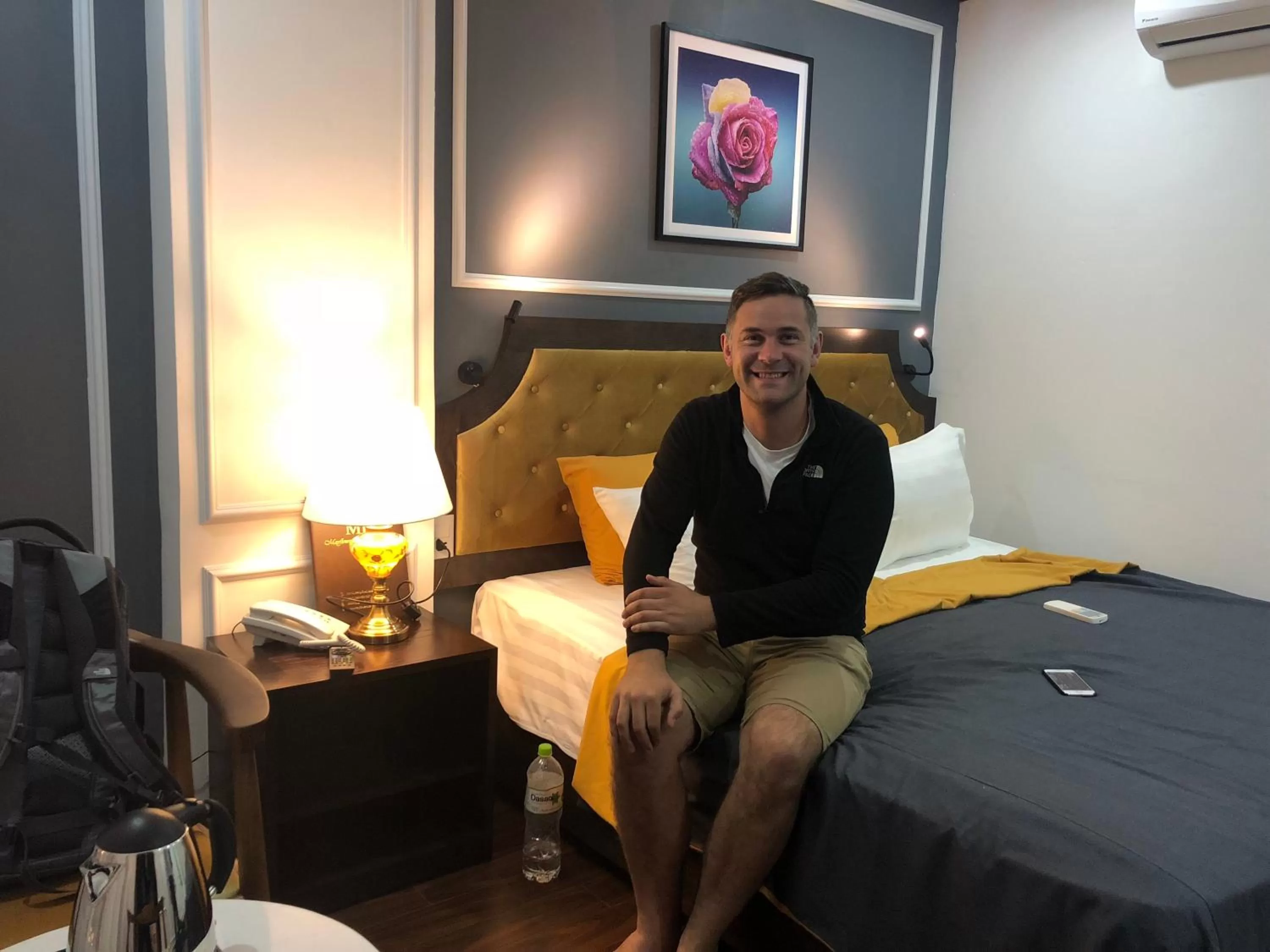 bunk bed, Bed in MayFlower Hotel- Central Old Quarter