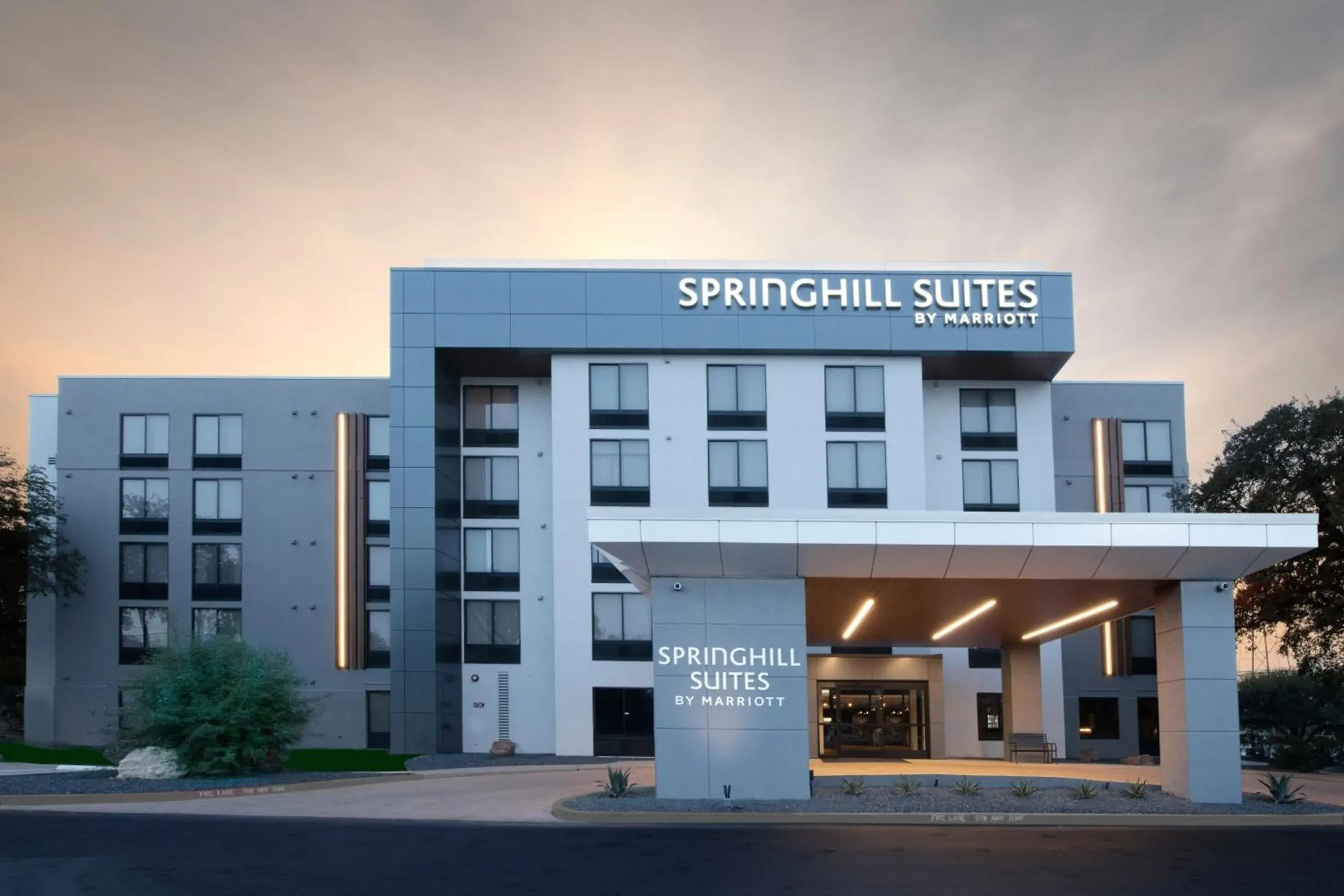 Property Building in SpringHill Suites by Marriott Austin The Domain Area
