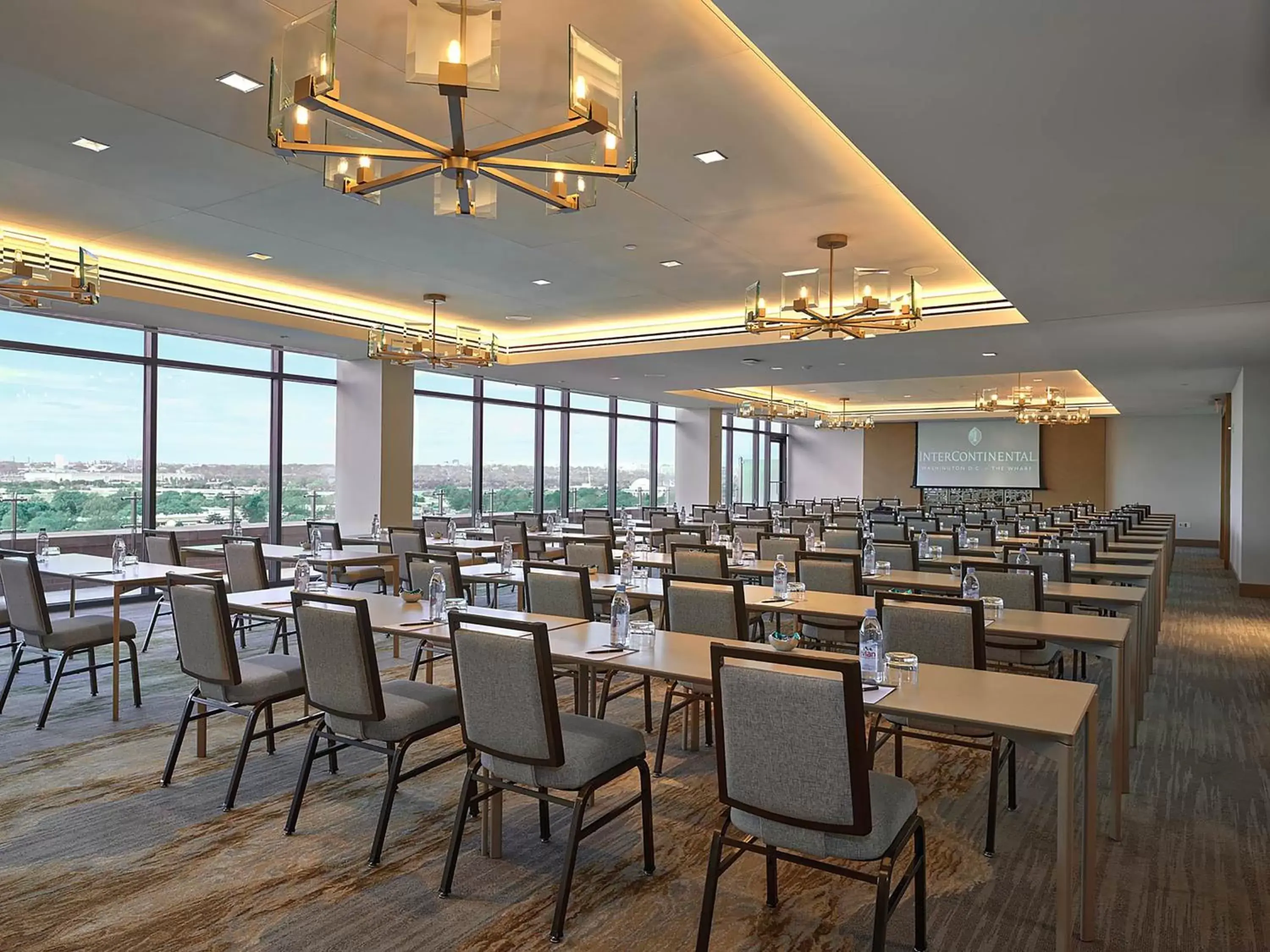 Meeting/conference room, Restaurant/Places to Eat in InterContinental - Washington D.C. - The Wharf, an IHG Hotel