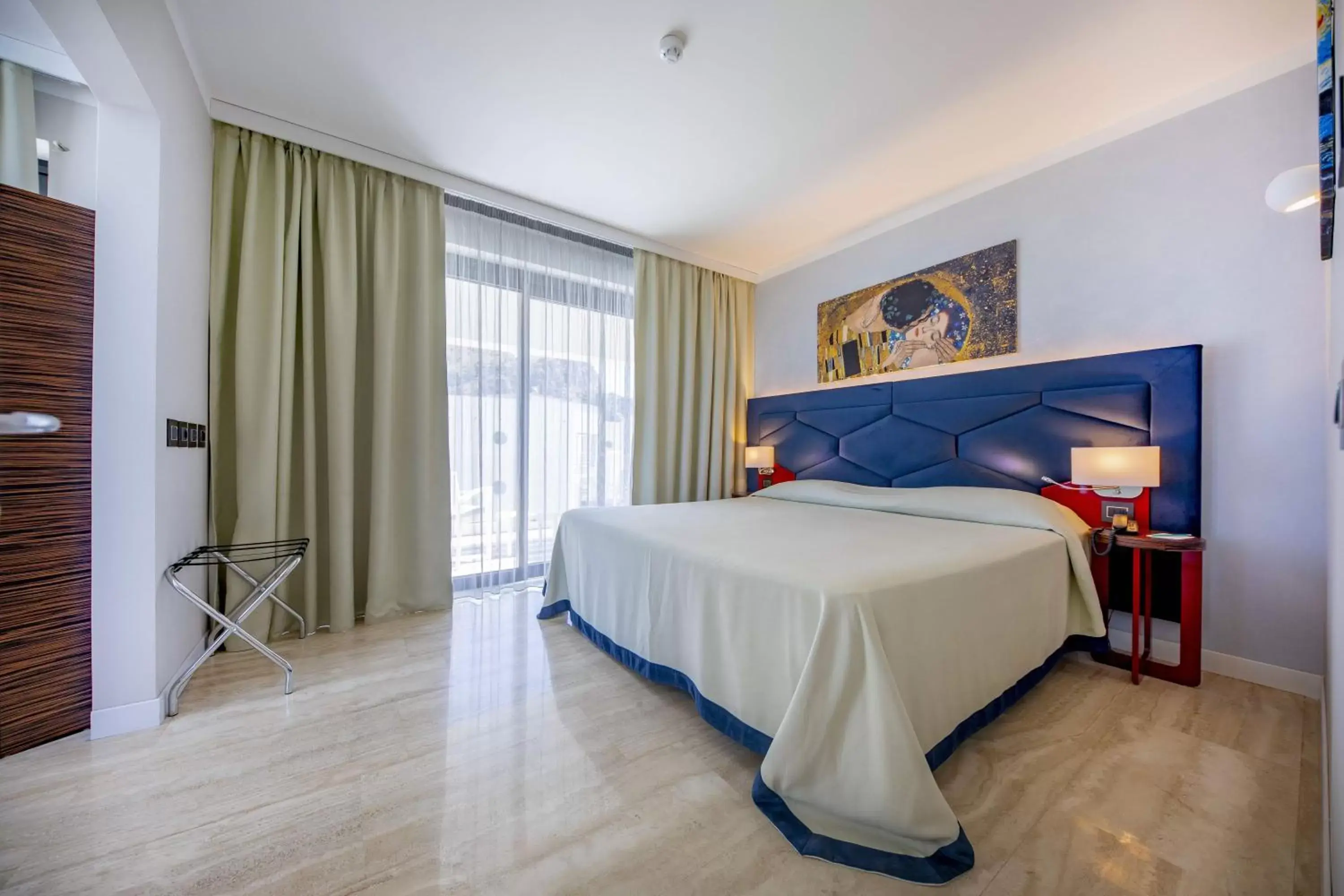 Bed in Victoria Palace Cefalù Bed in Victoria Palace Cefalù