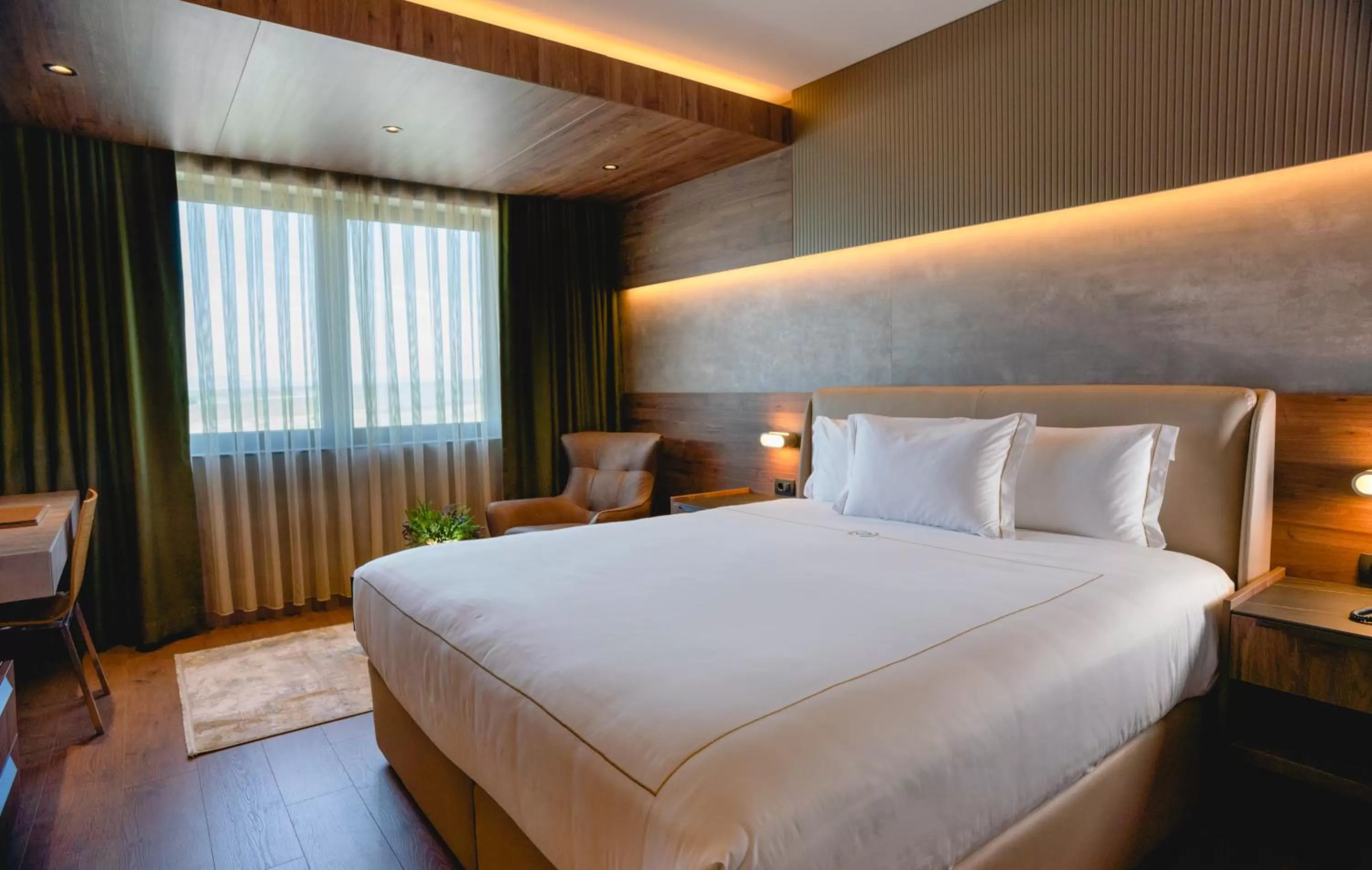 Bed in Emerald Hotel