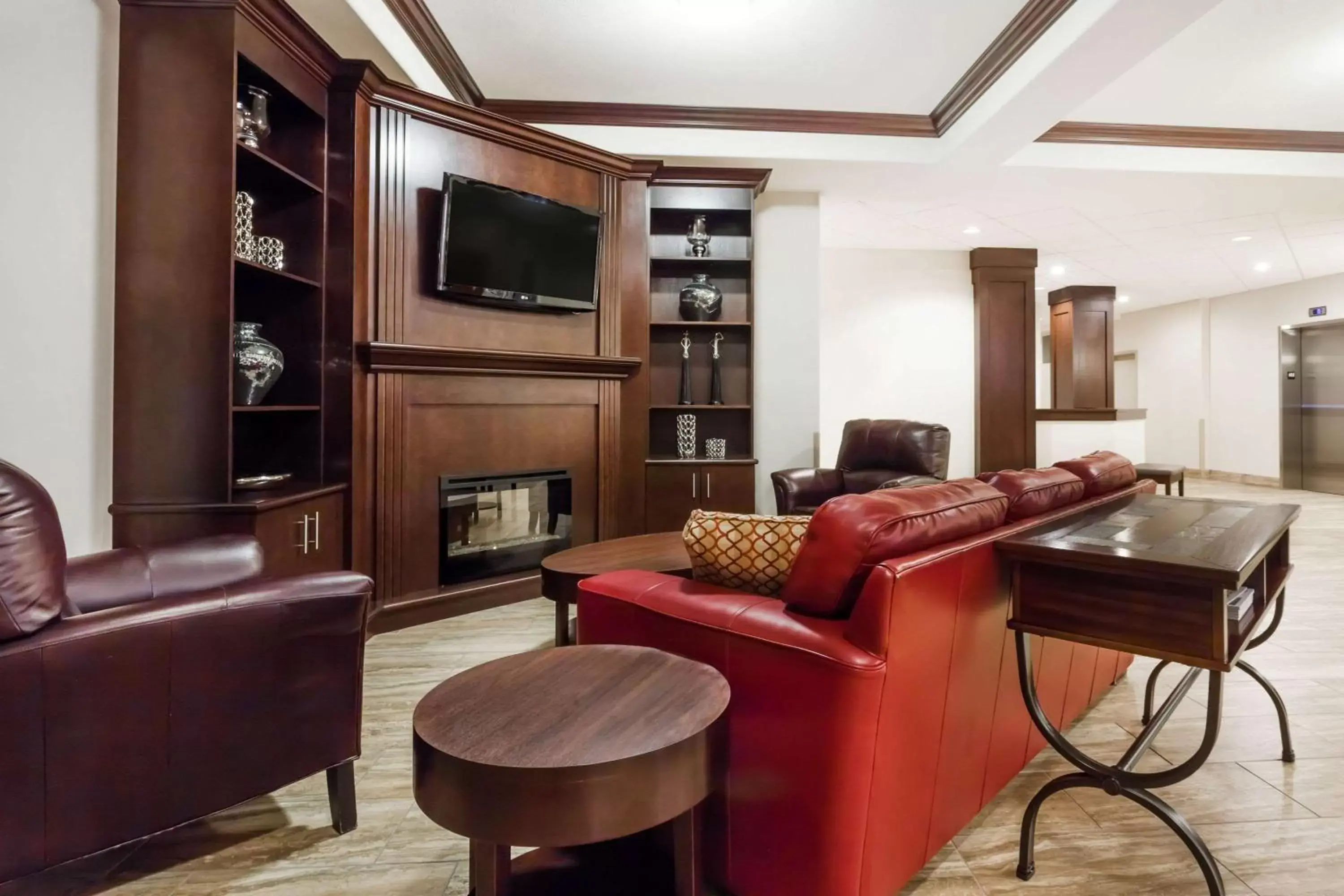 Lobby or reception, Seating Area in Ramada by Wyndham Creston