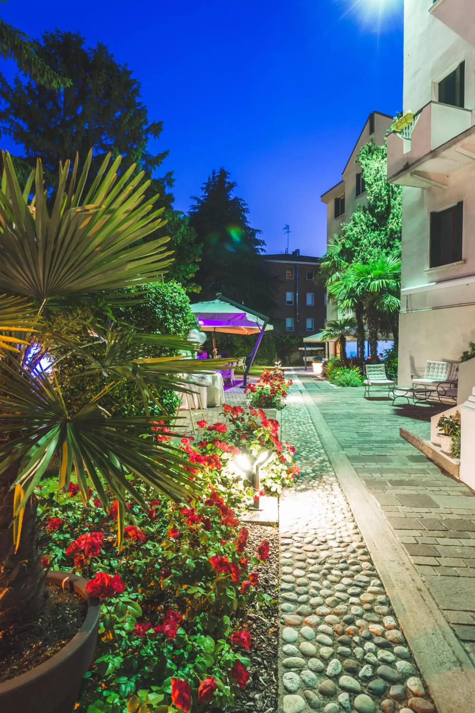 Property building in Park Hotel Ai Pini & Restaurant Ai Pini Property building in Park Hotel Ai Pini & Restaurant Ai Pini
